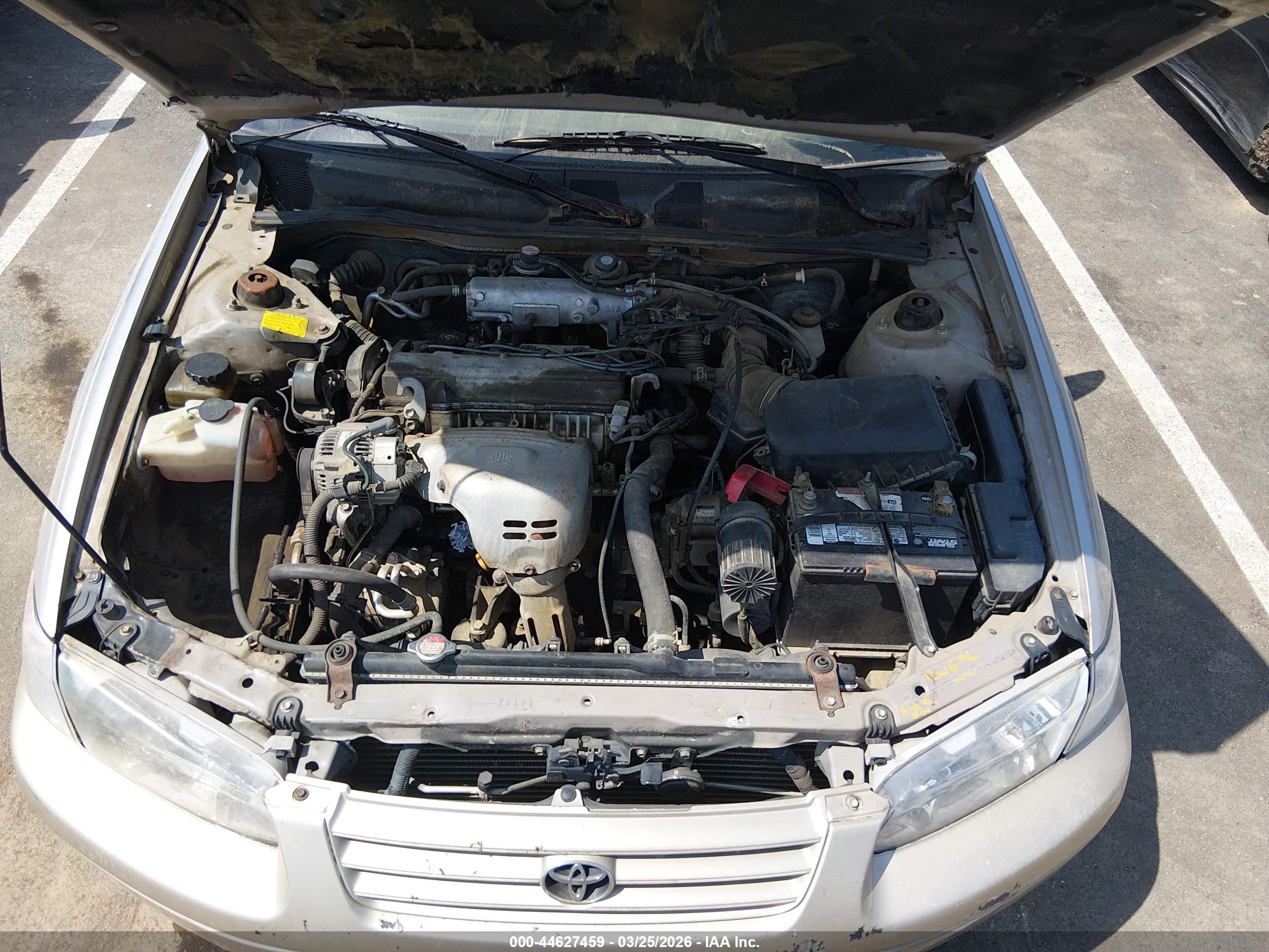 TOYOTA CAMRY image 10