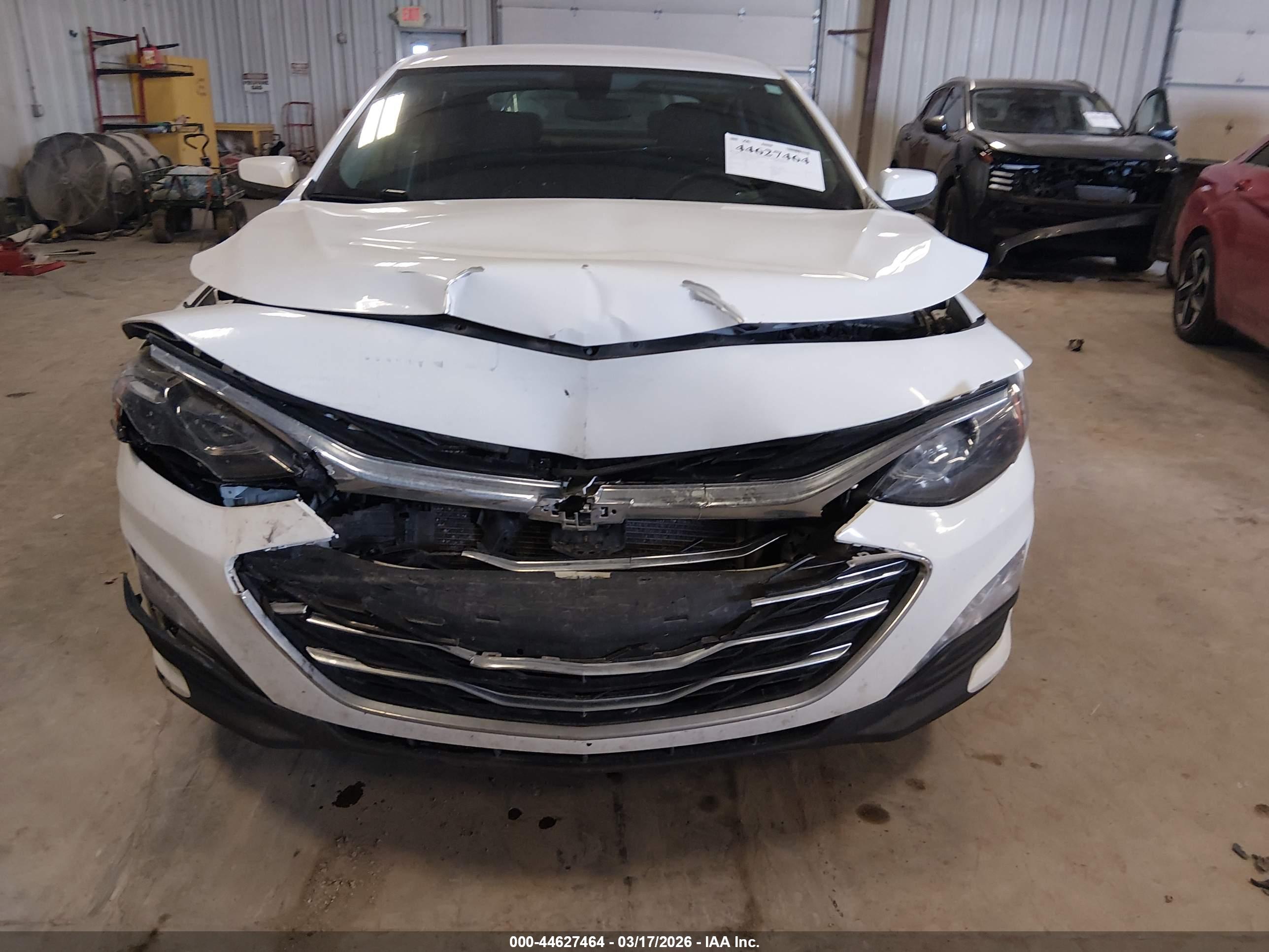 CHEVROLET MALIBU image 6