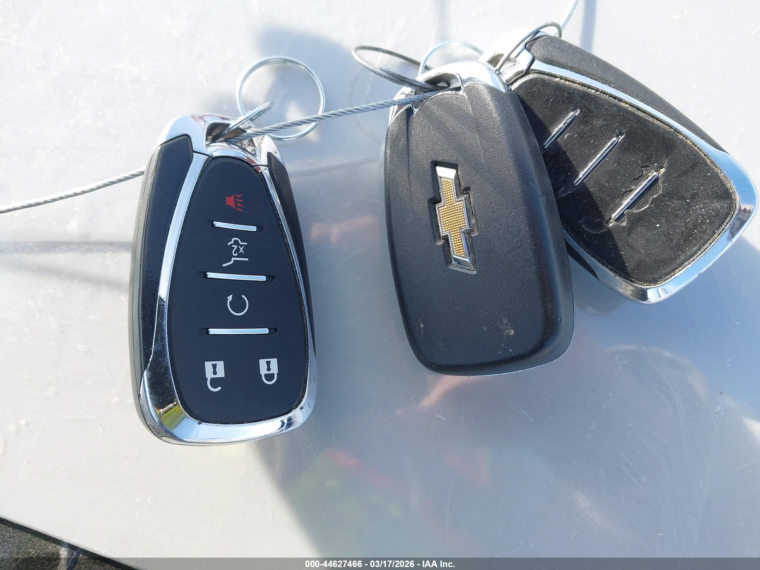 CHEVROLET EQUINOX image 11