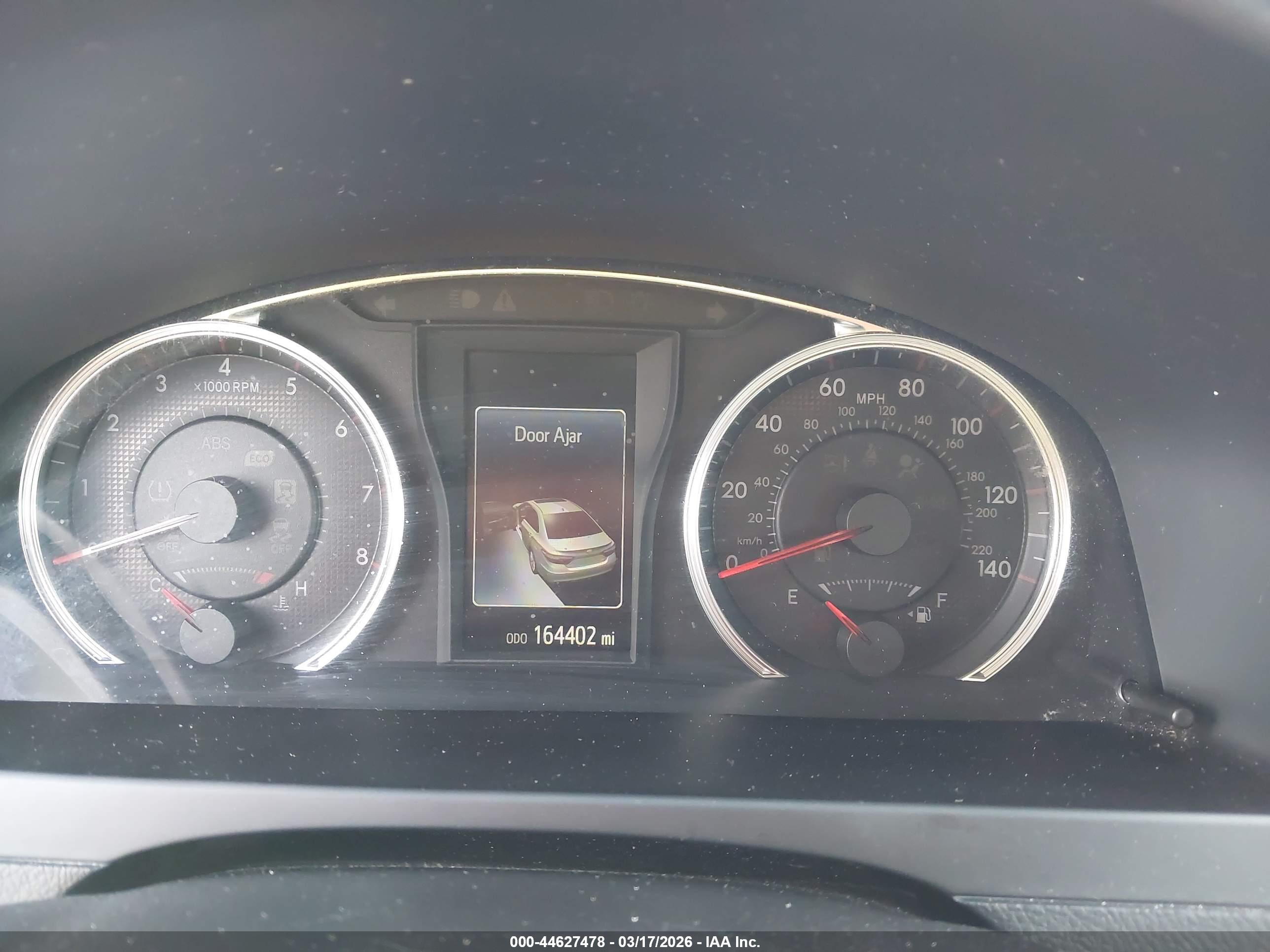 TOYOTA CAMRY image 7