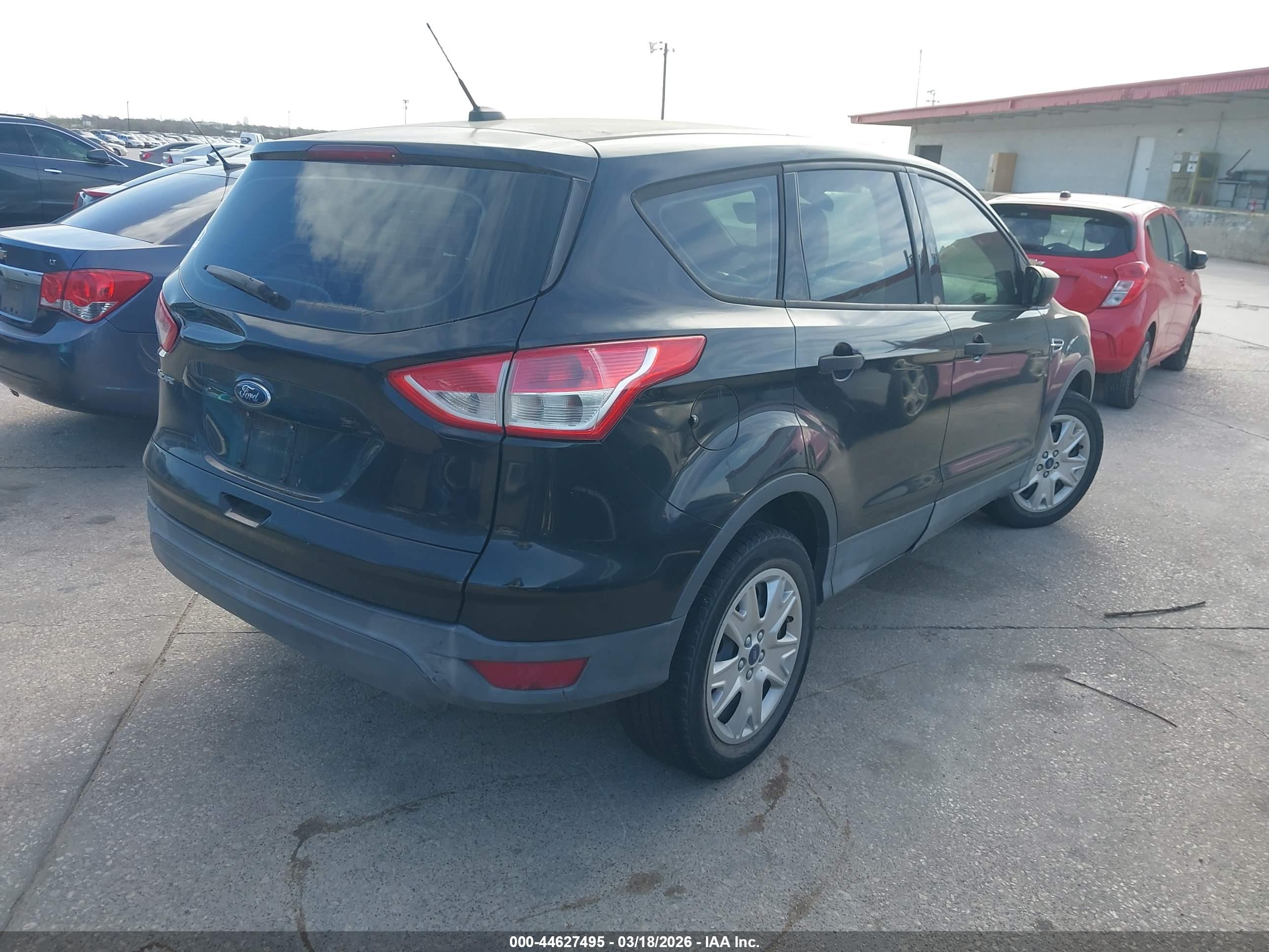 FORD ESCAPE image 4