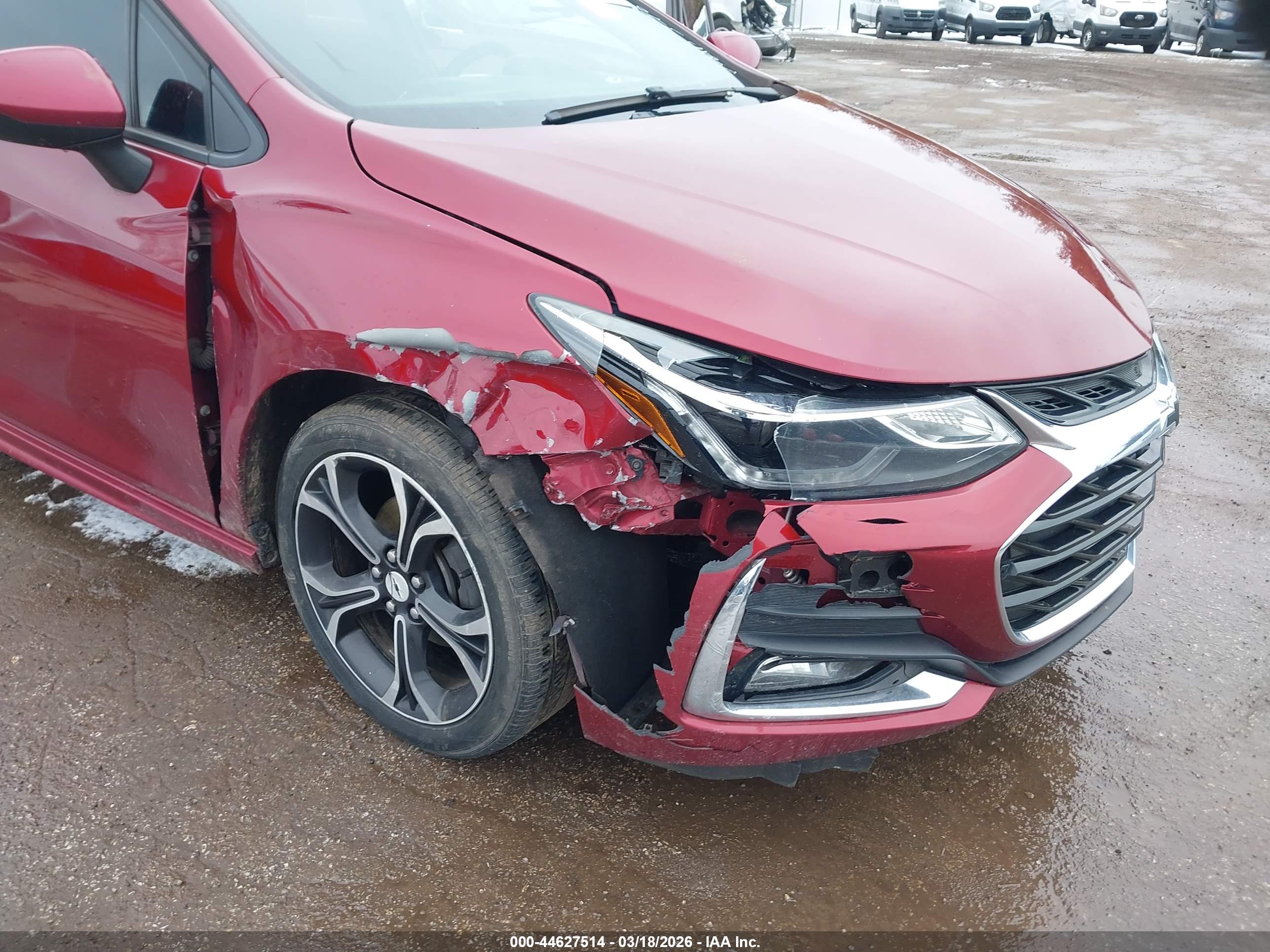 CHEVROLET CRUZE image 6