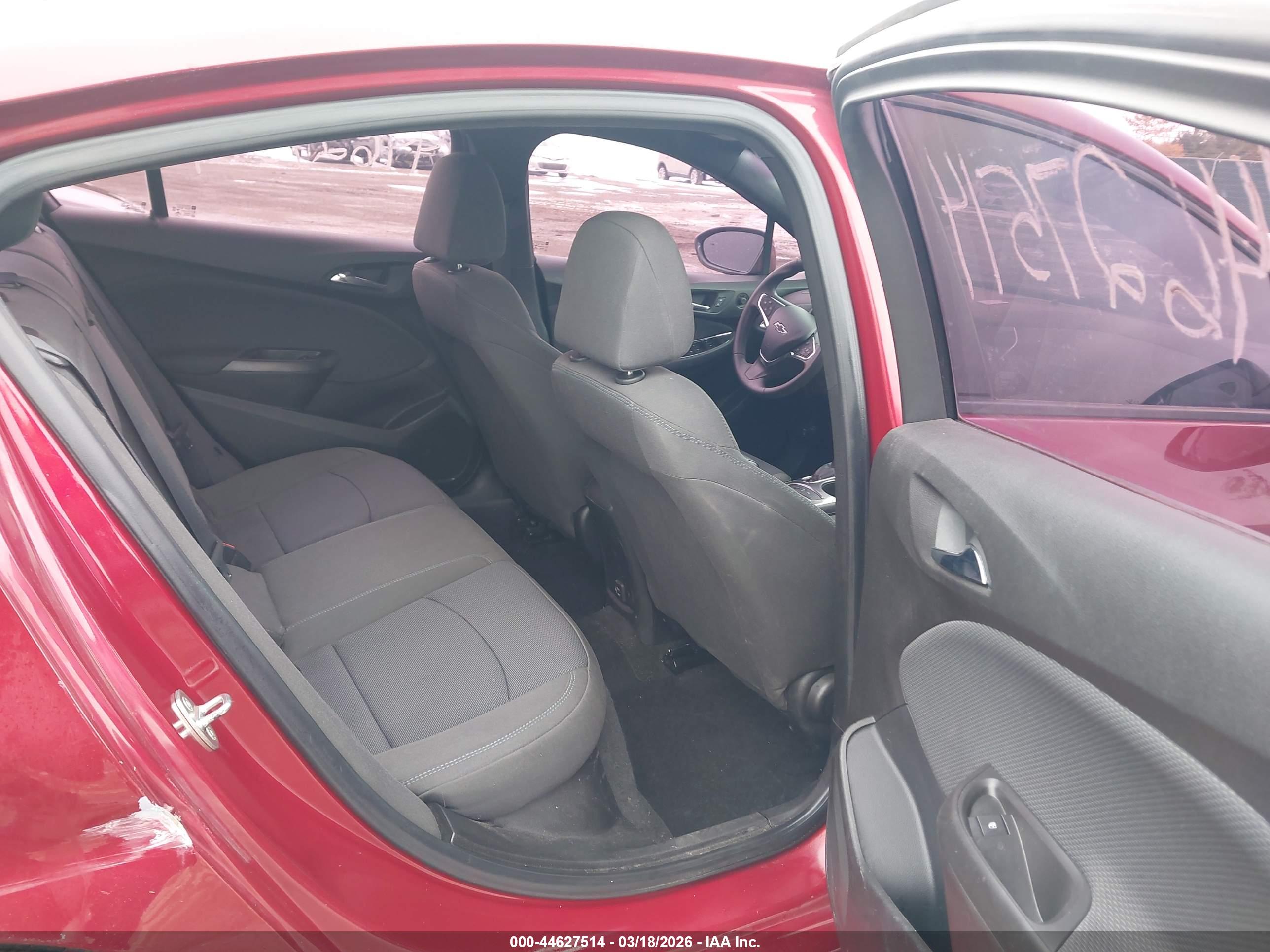 CHEVROLET CRUZE image 8