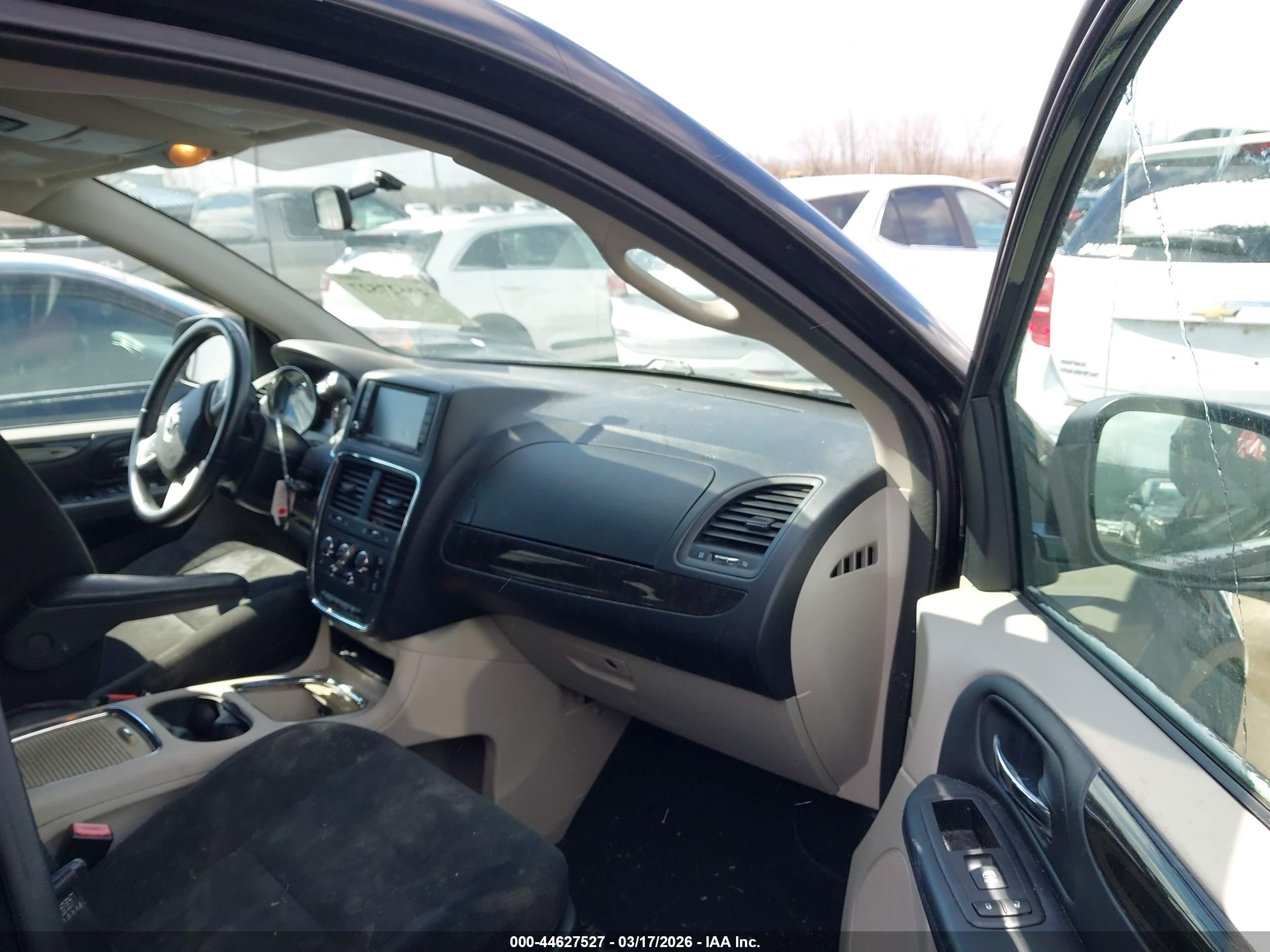 DODGE GRAND image 5