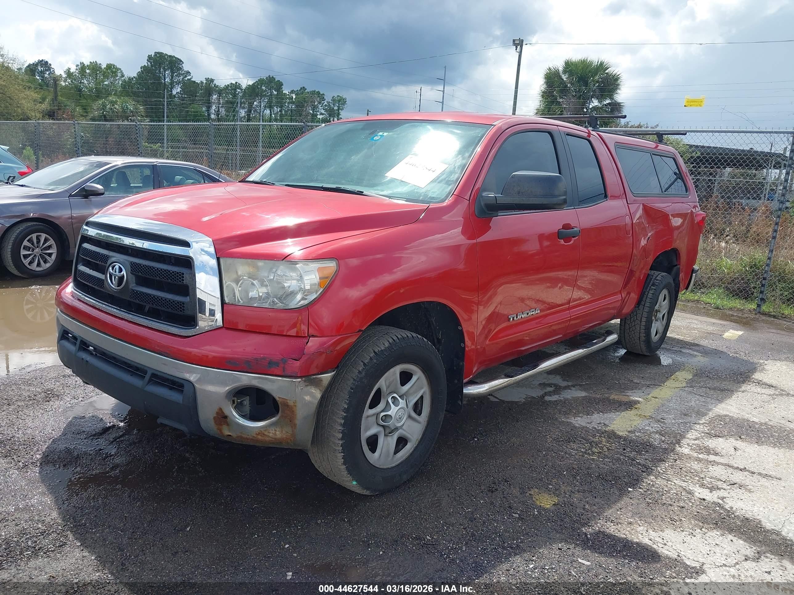TOYOTA TUNDRA image 2