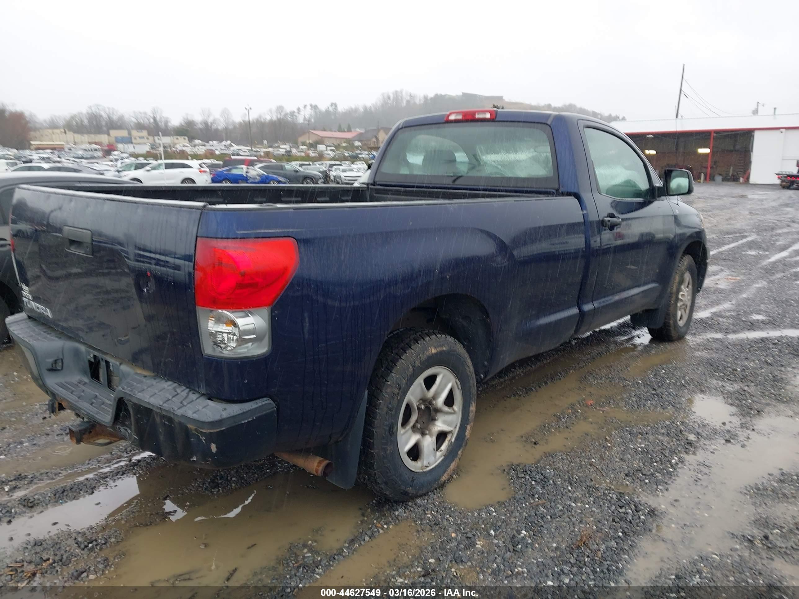 TOYOTA TUNDRA image 4