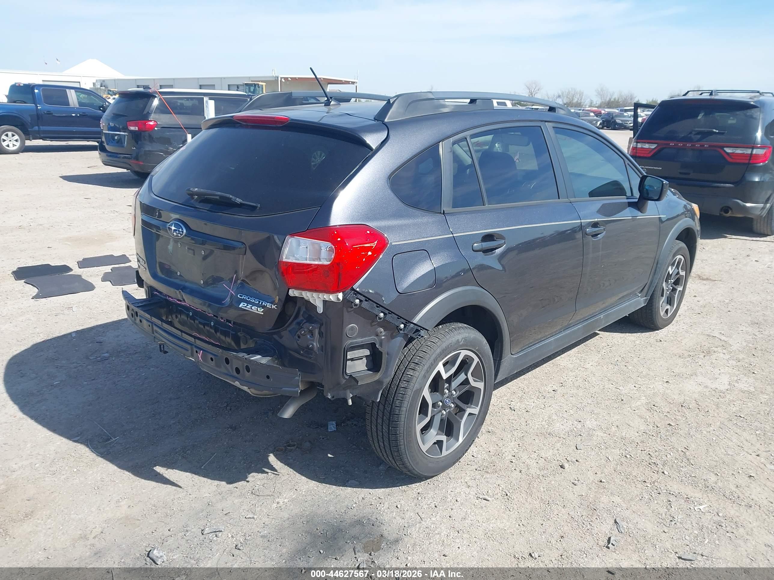 SUBARU CROSSTREK image 4