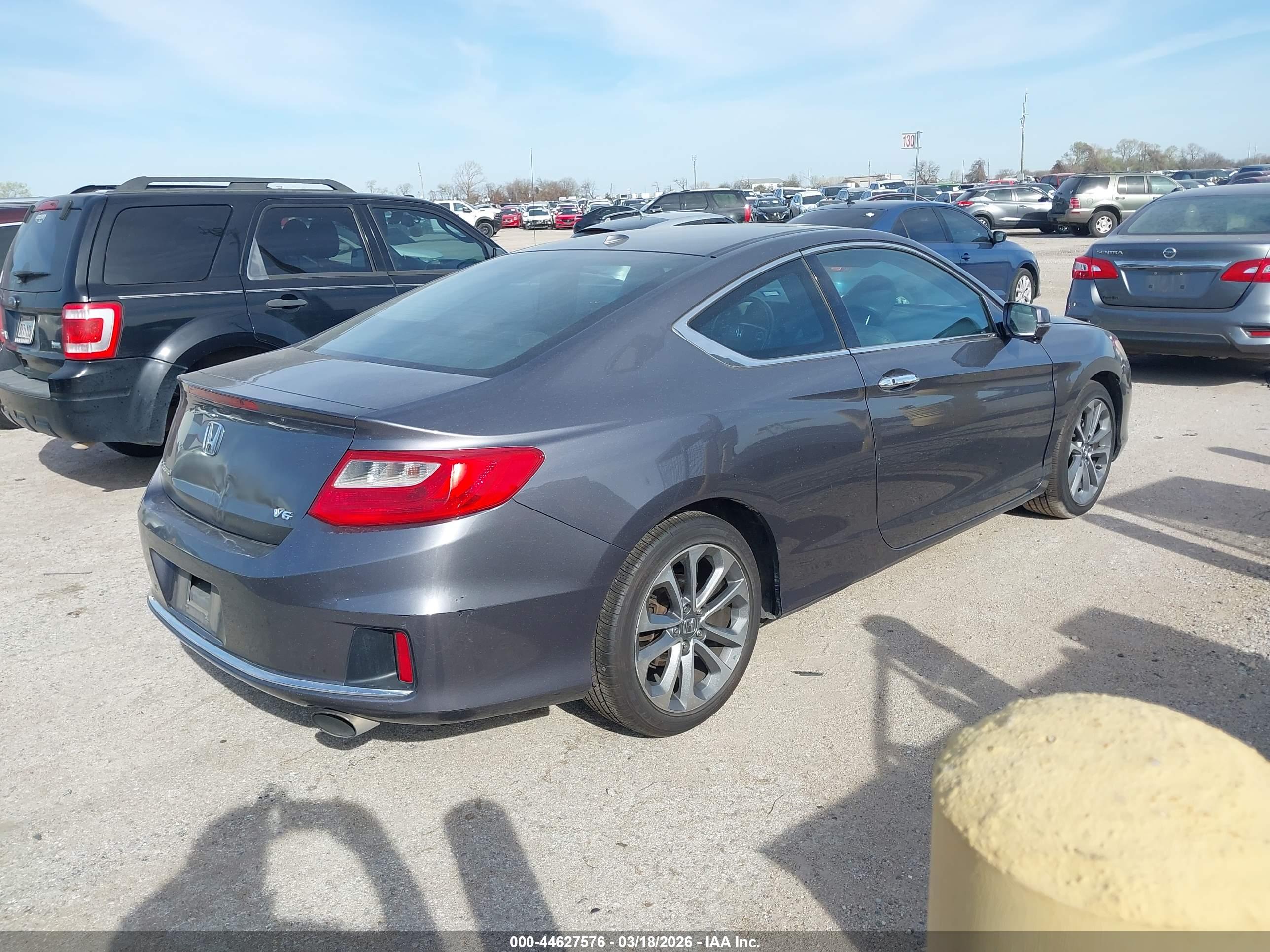 HONDA ACCORD image 4