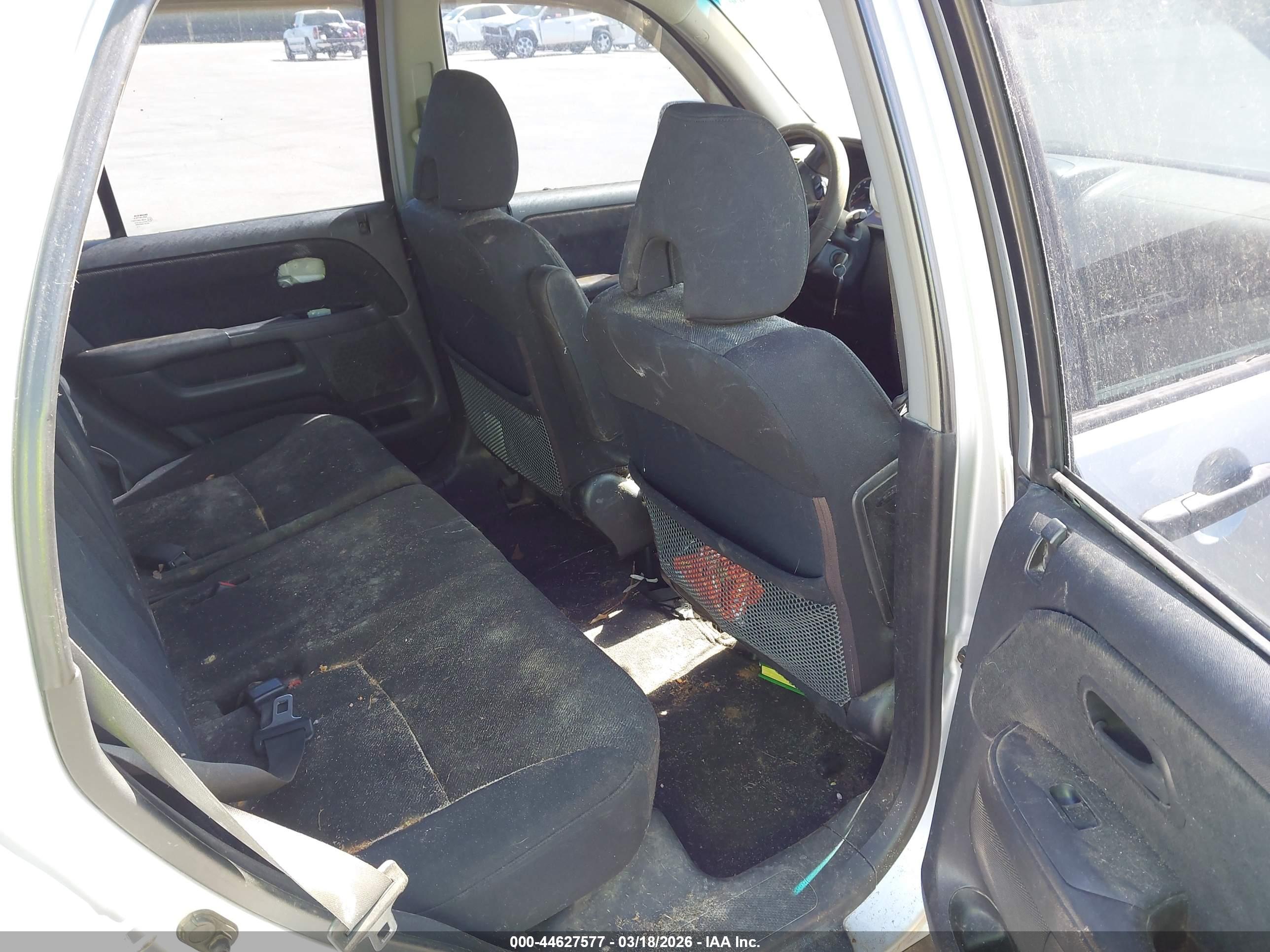 HONDA CR-V image 8