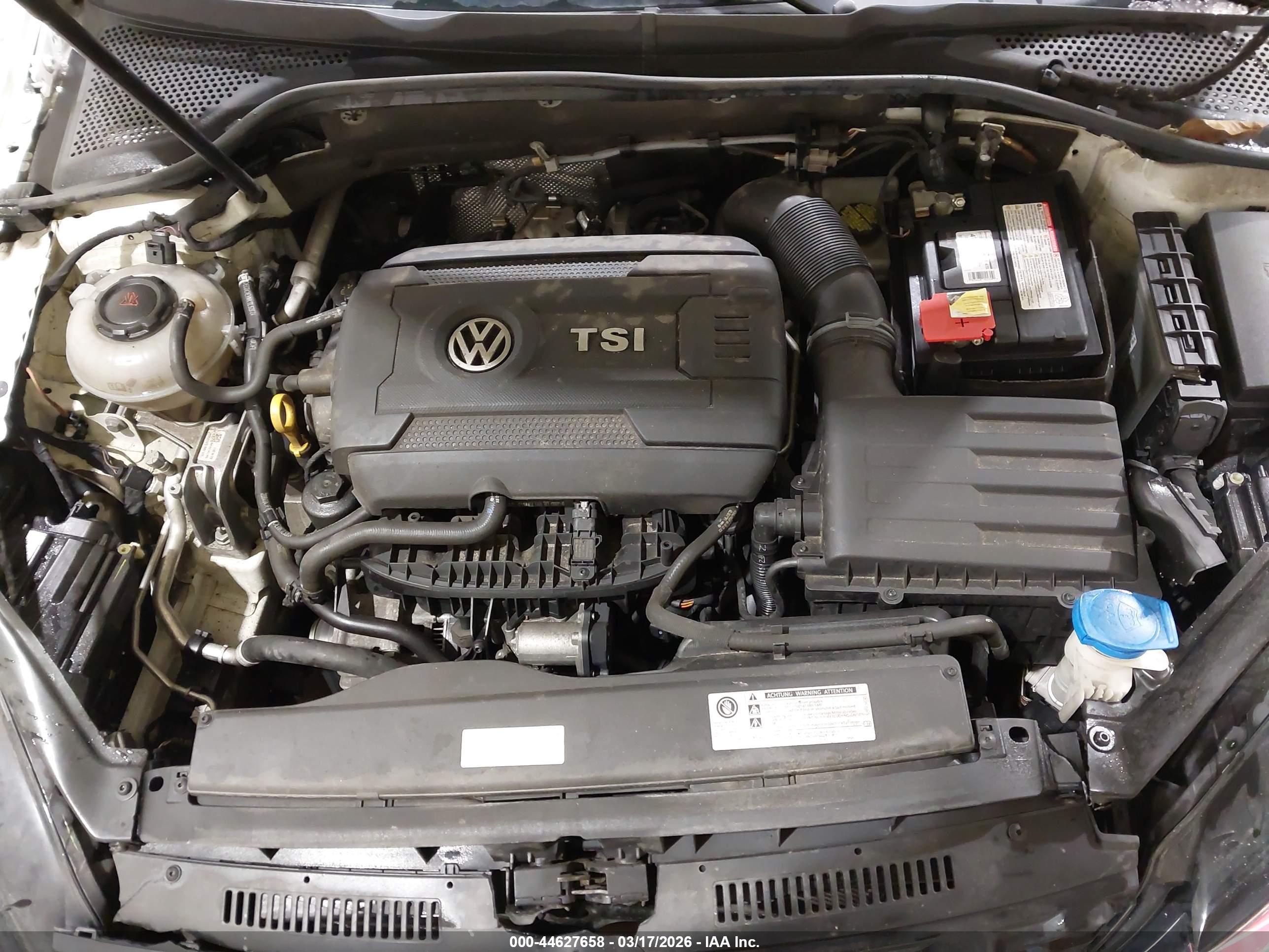 VOLKSWAGEN GOLF image 10