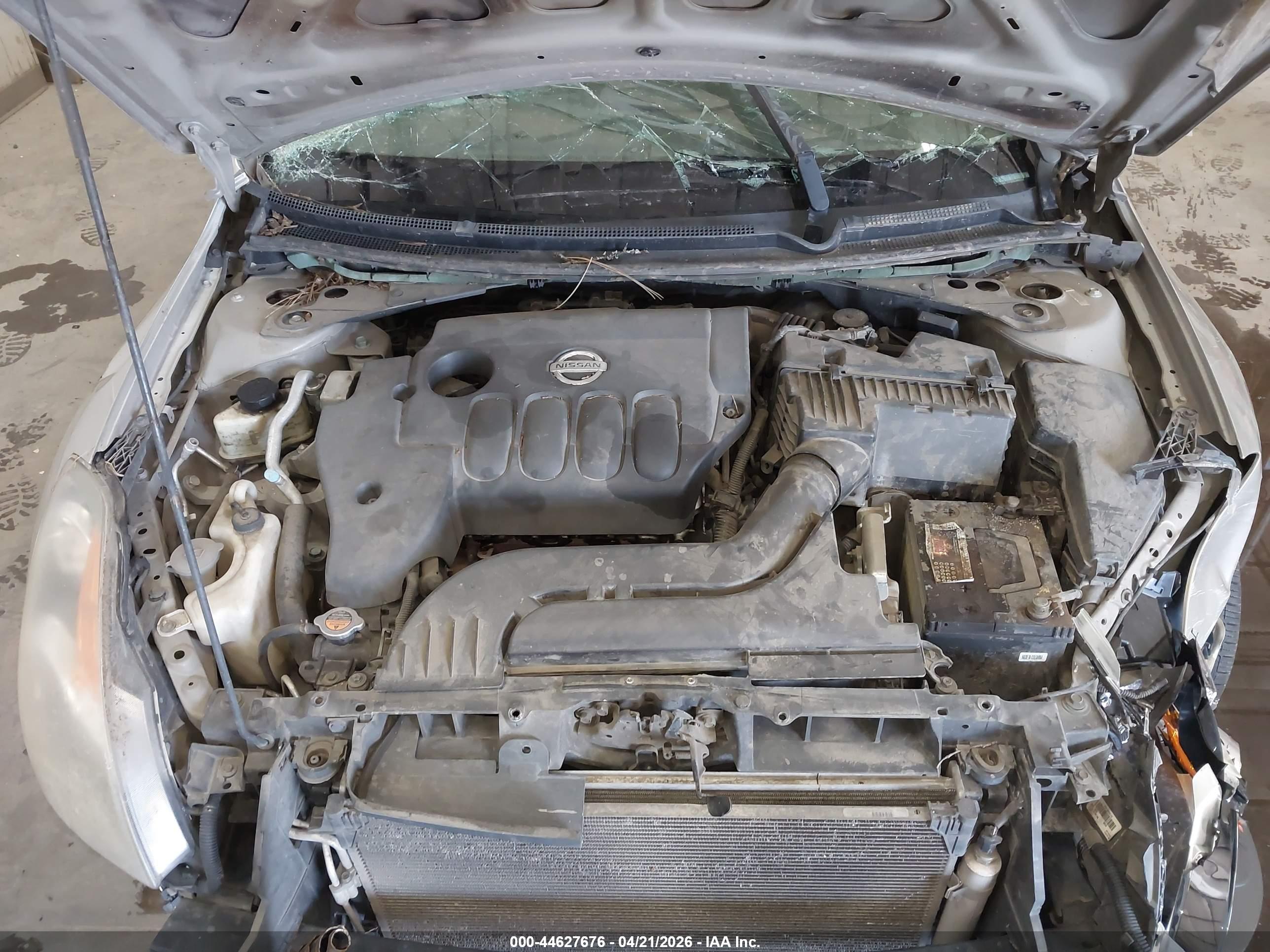 NISSAN ALTIMA image 10
