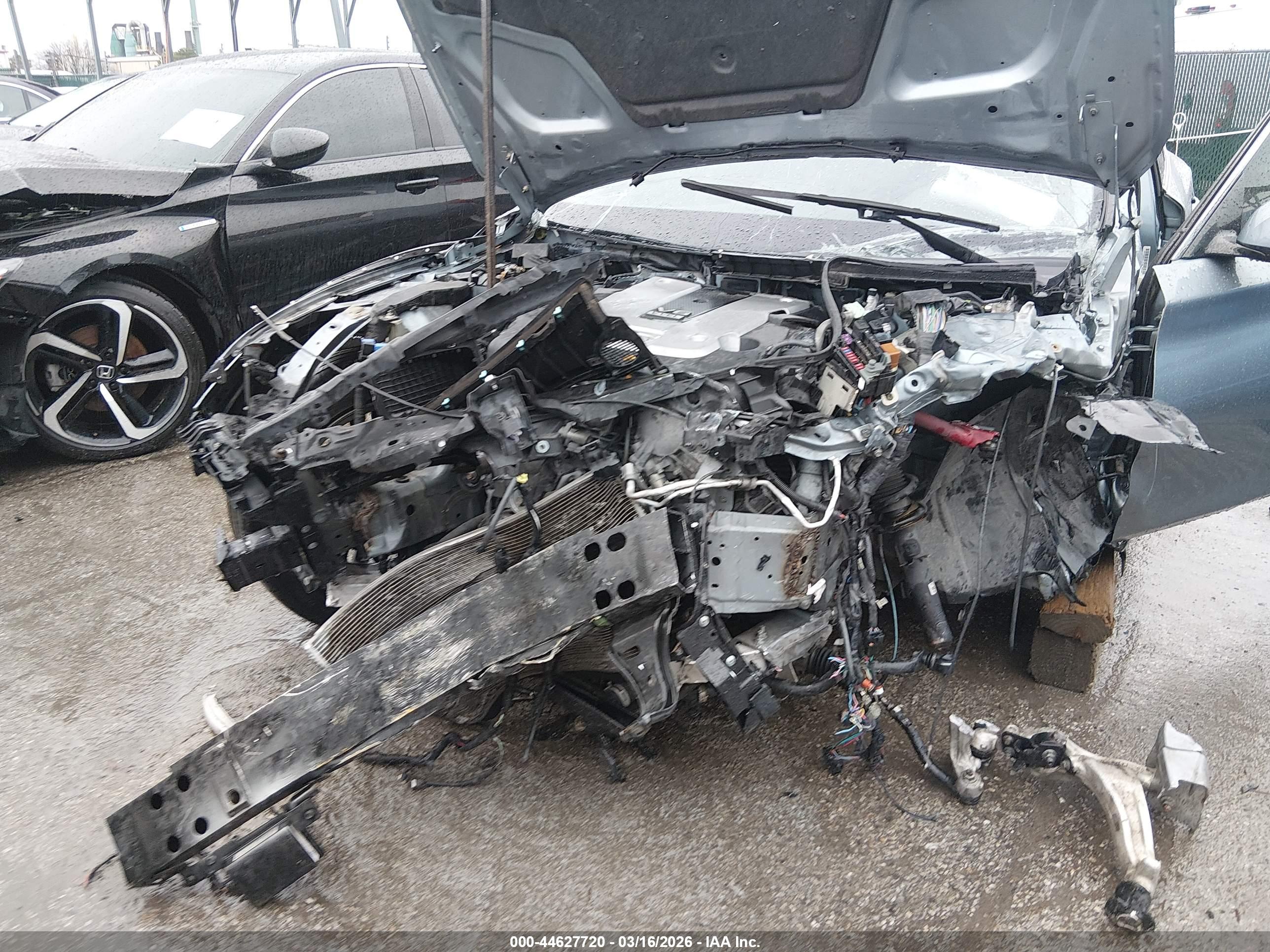 INFINITI Q50 image 6