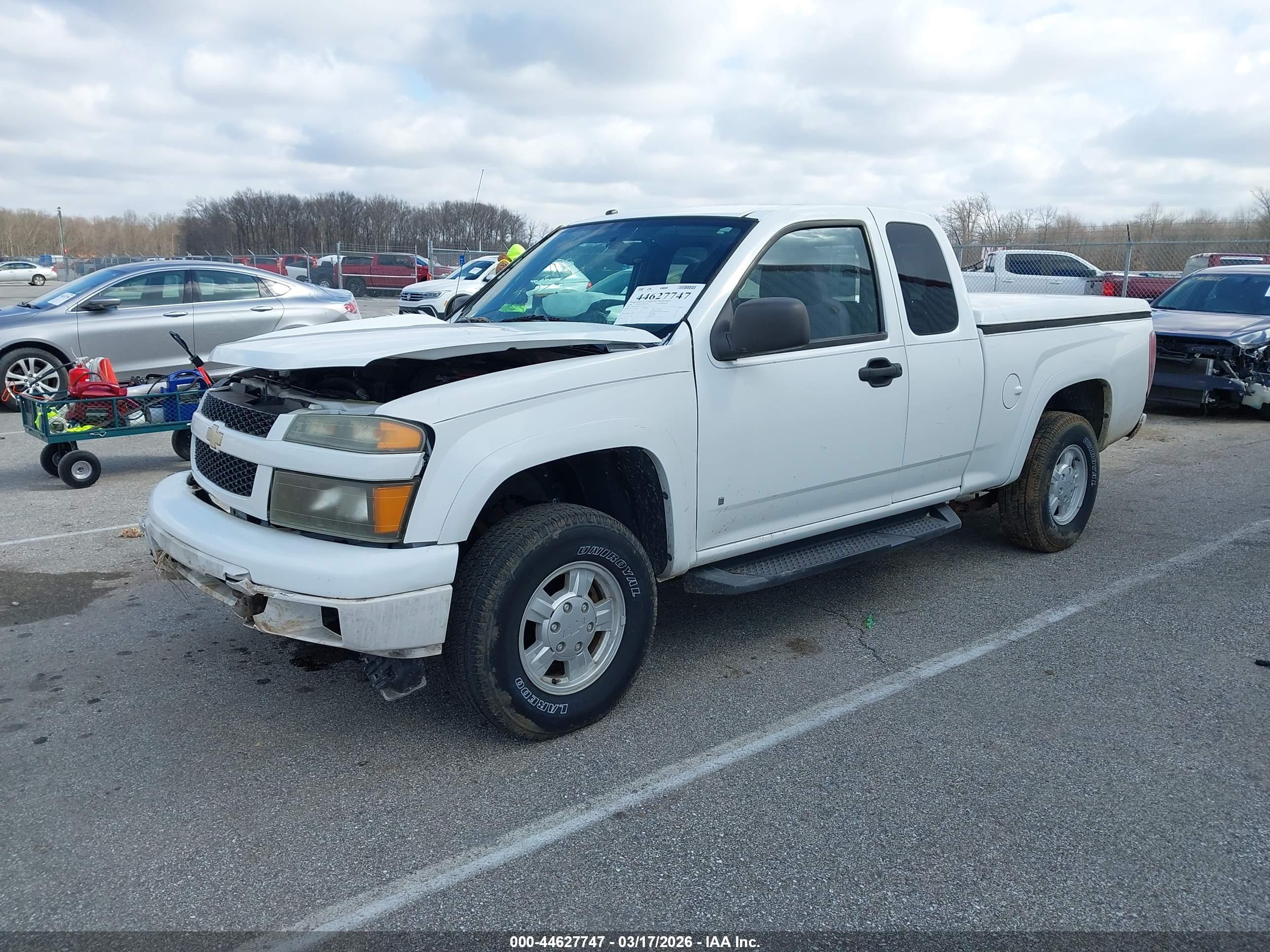 CHEVROLET COLORADO image 2