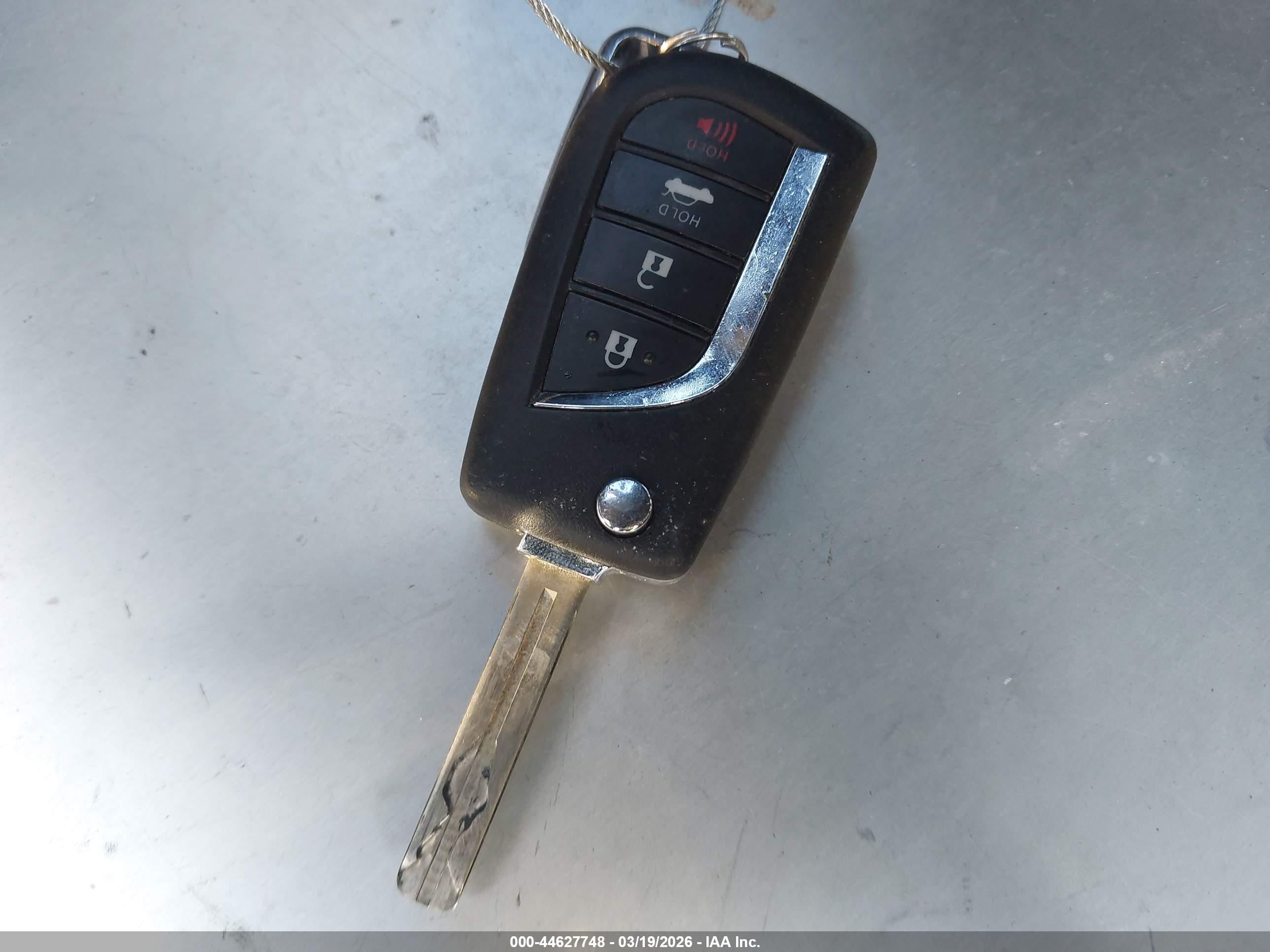 TOYOTA COROLLA image 11