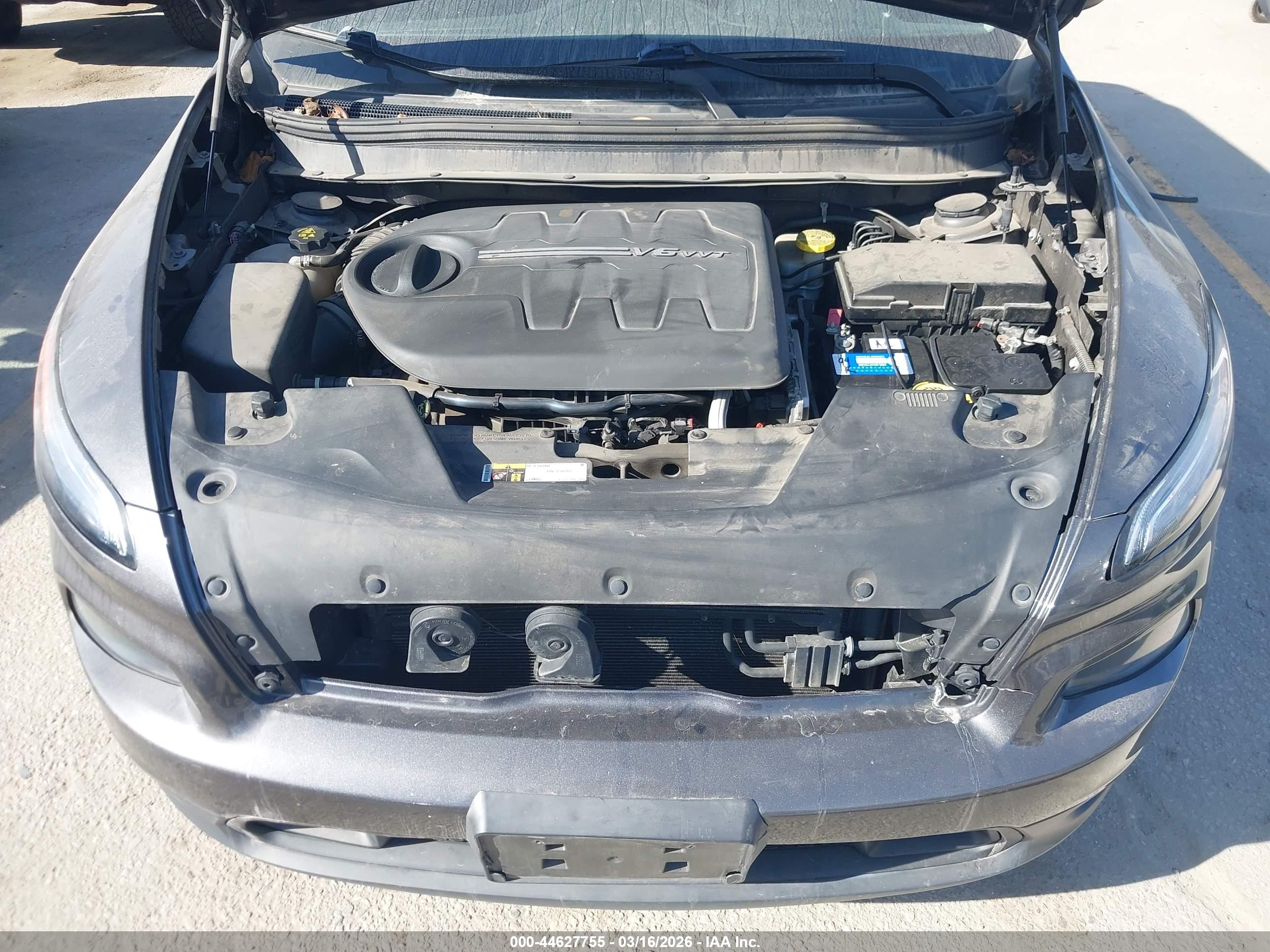 JEEP CHEROKEE image 10