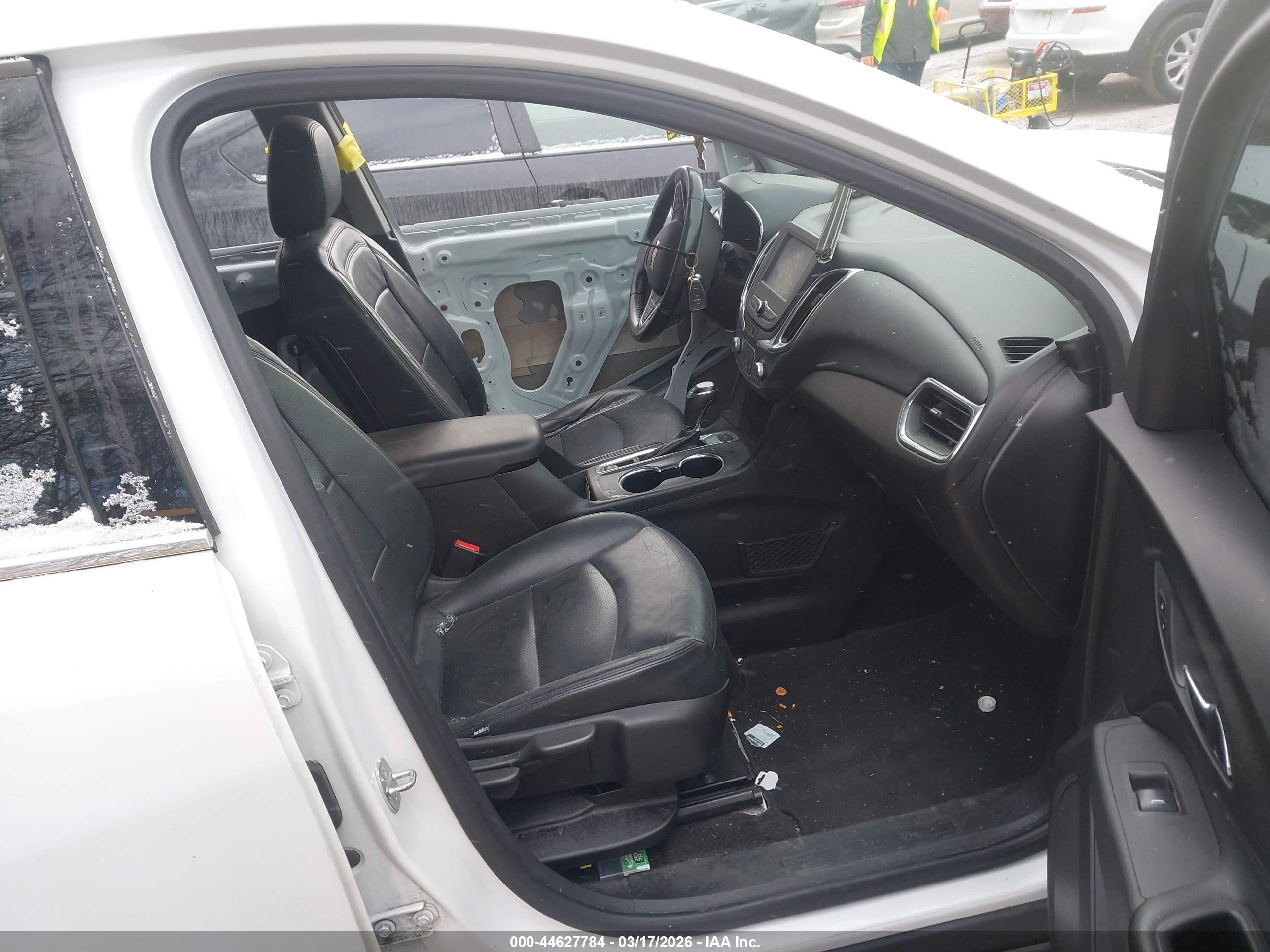 CHEVROLET EQUINOX image 5