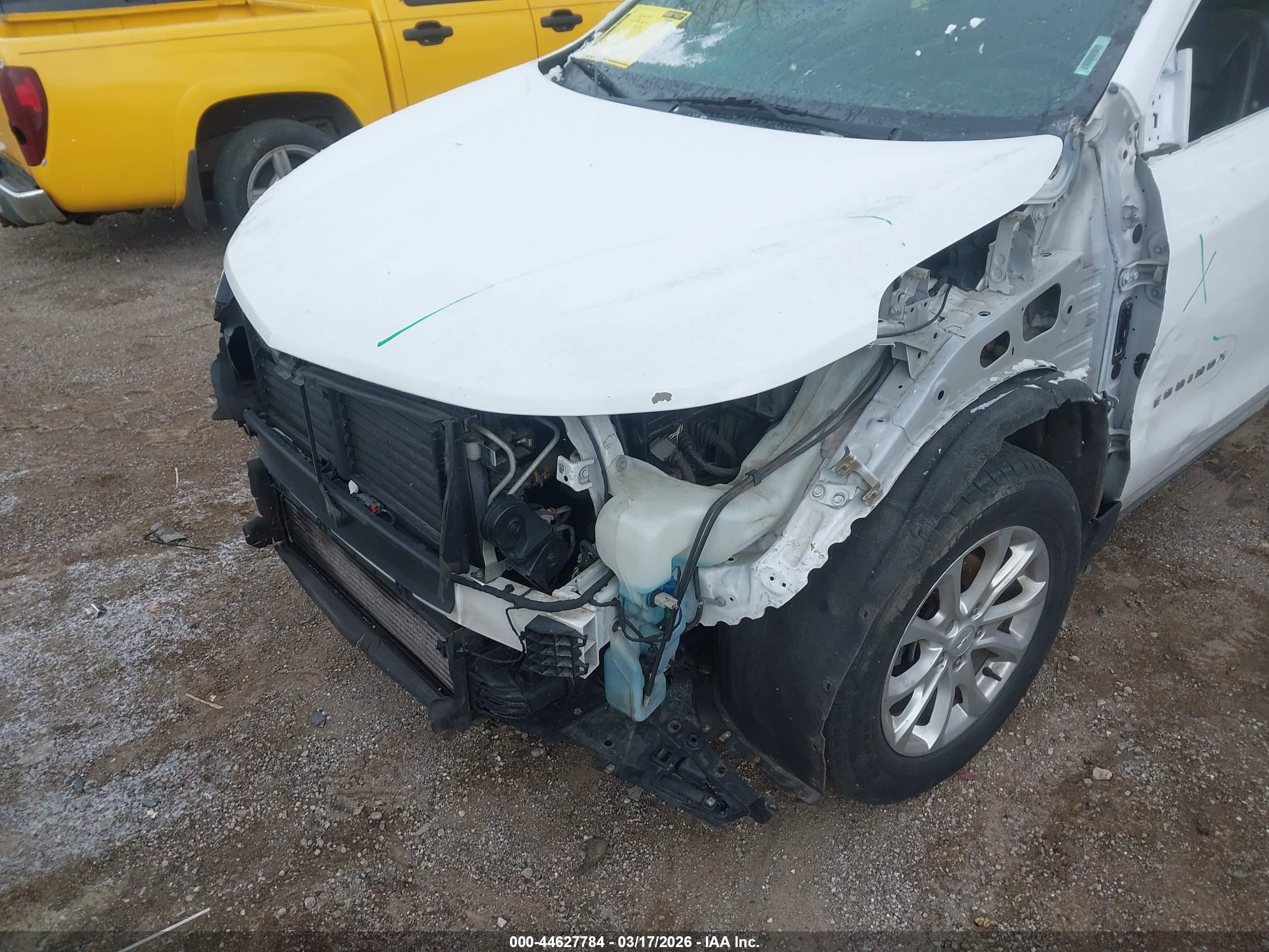 CHEVROLET EQUINOX image 6