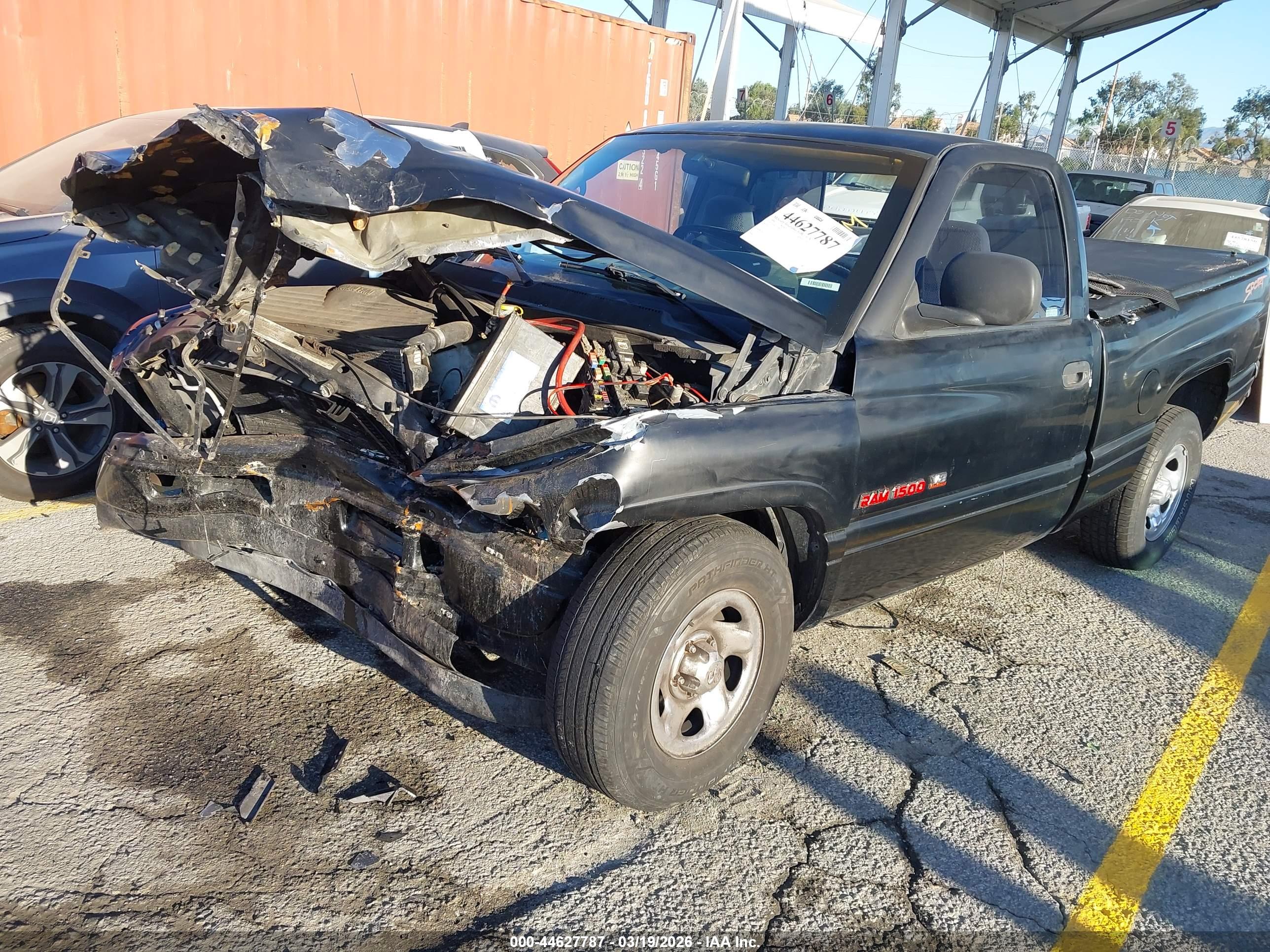 DODGE RAM image 2