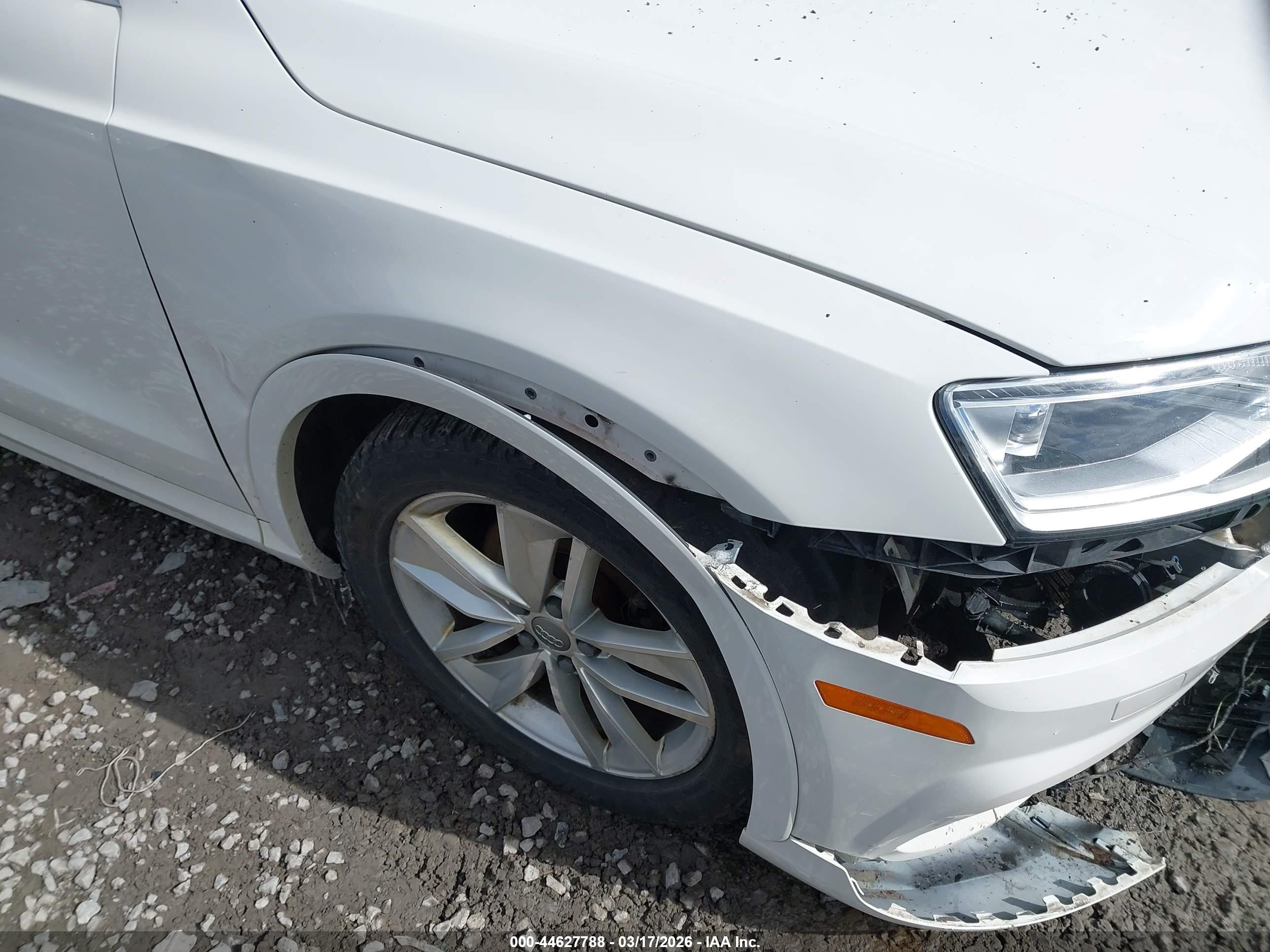 AUDI Q3 image 6