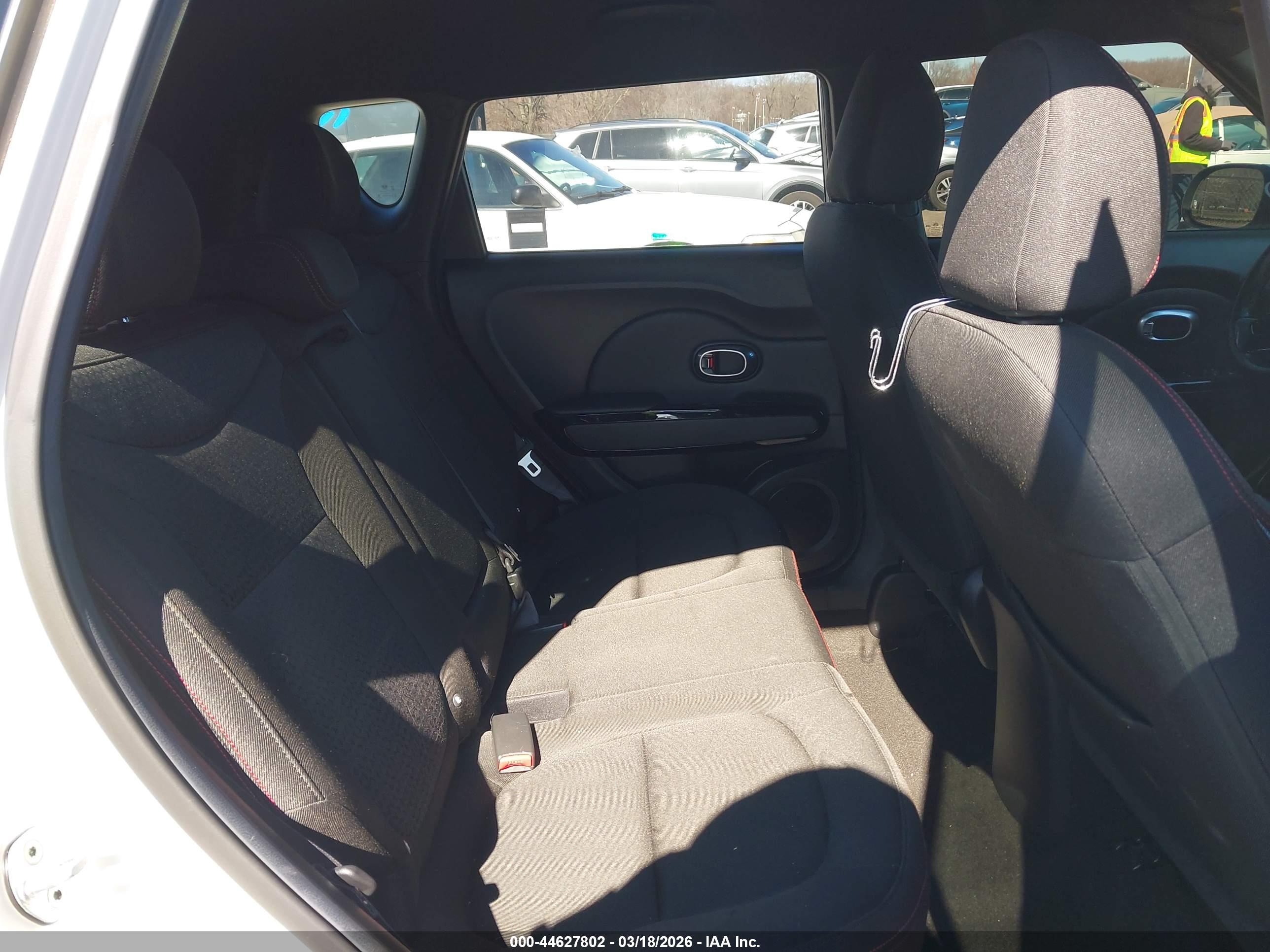 KIA SOUL image 8