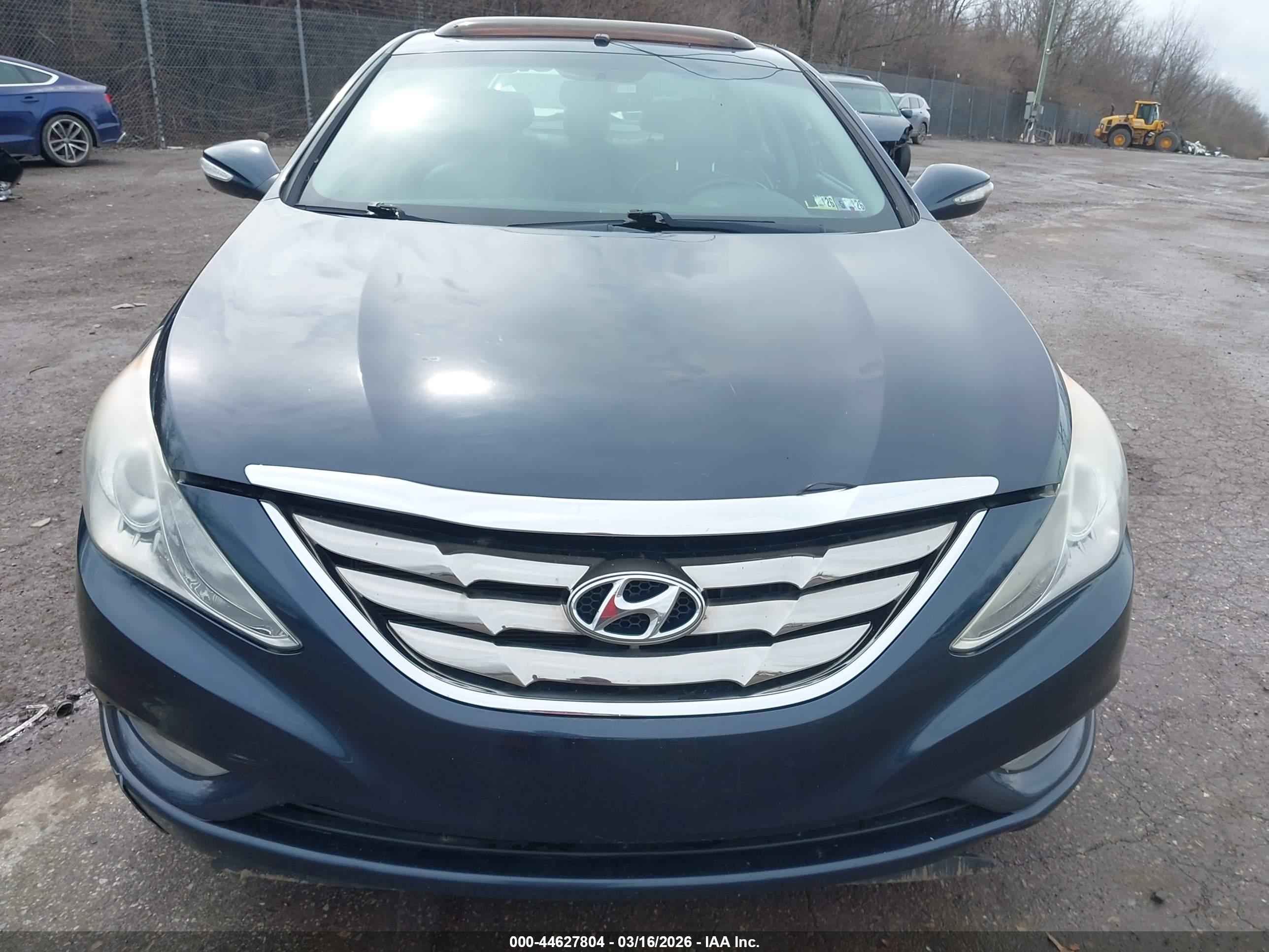 HYUNDAI SONATA image 6
