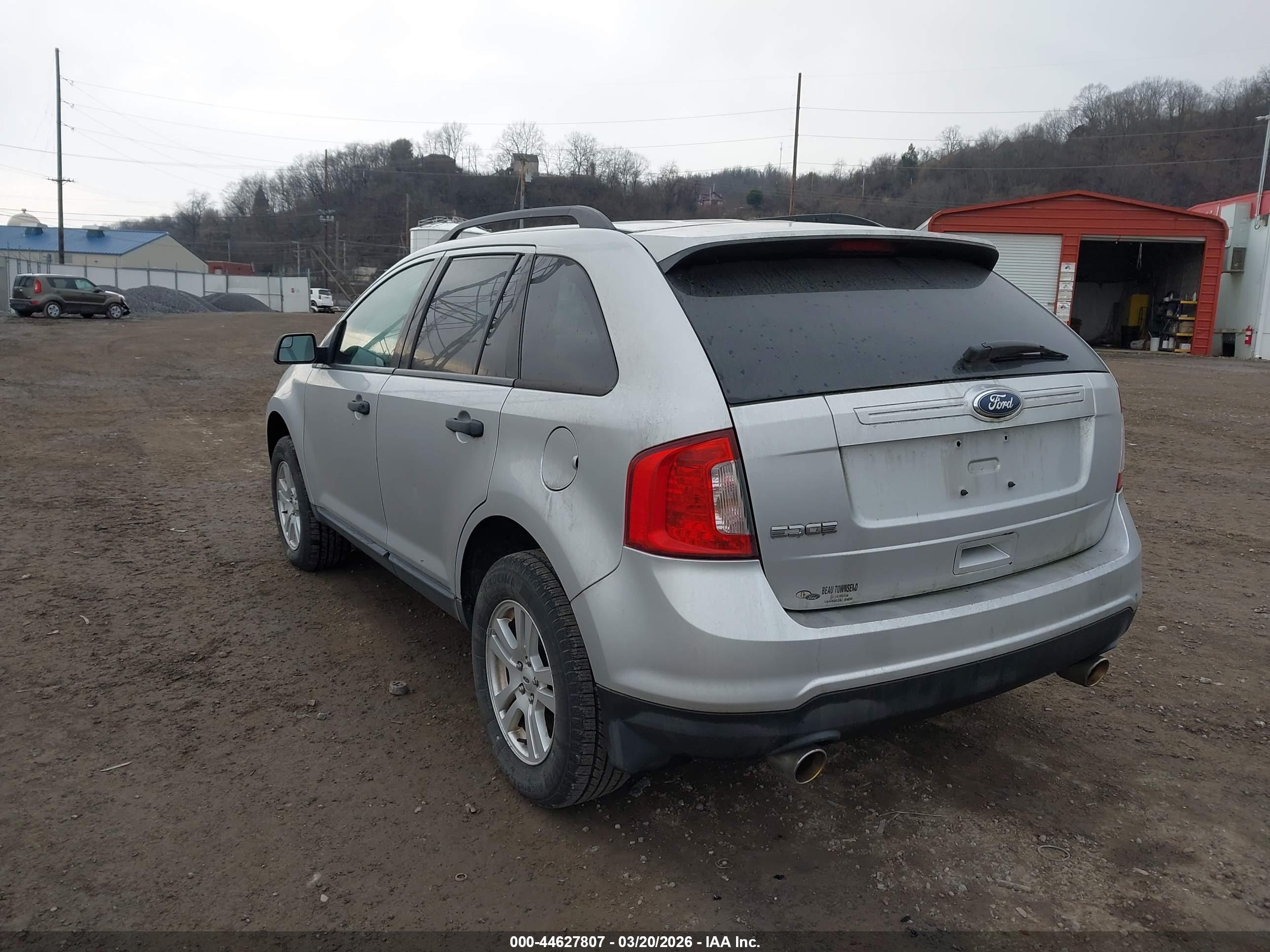 FORD EDGE image 3