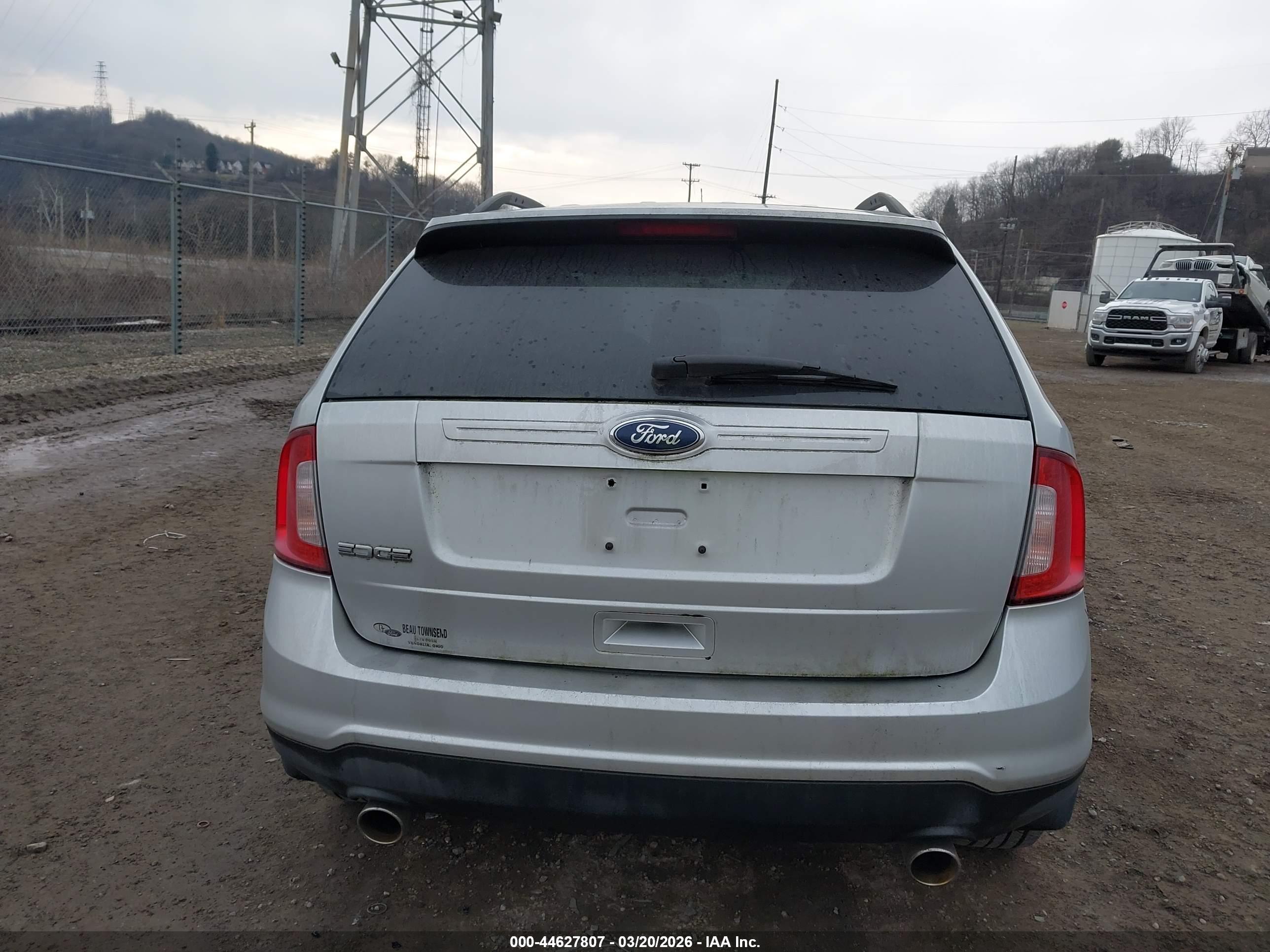 FORD EDGE image 6