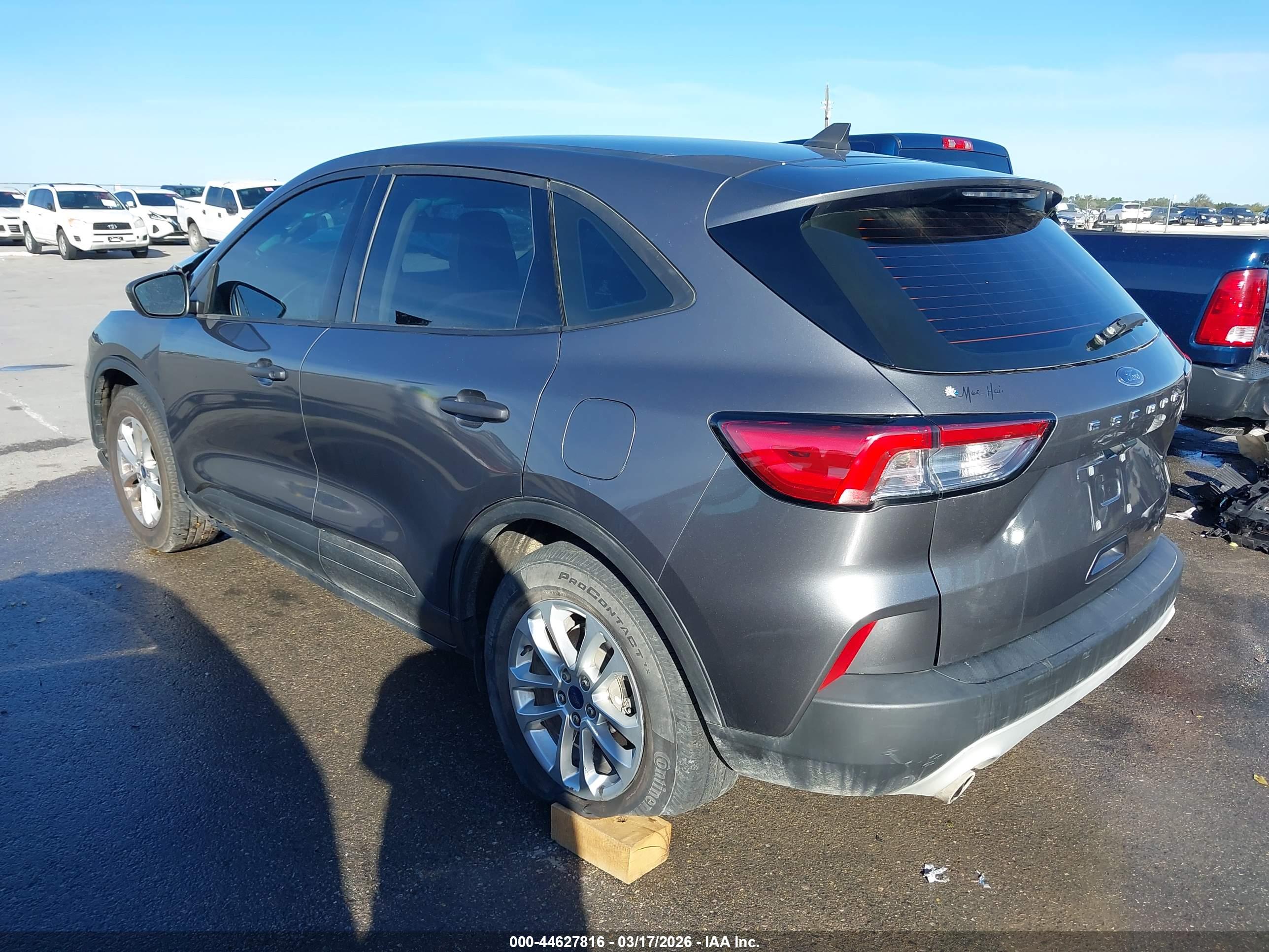FORD ESCAPE image 3
