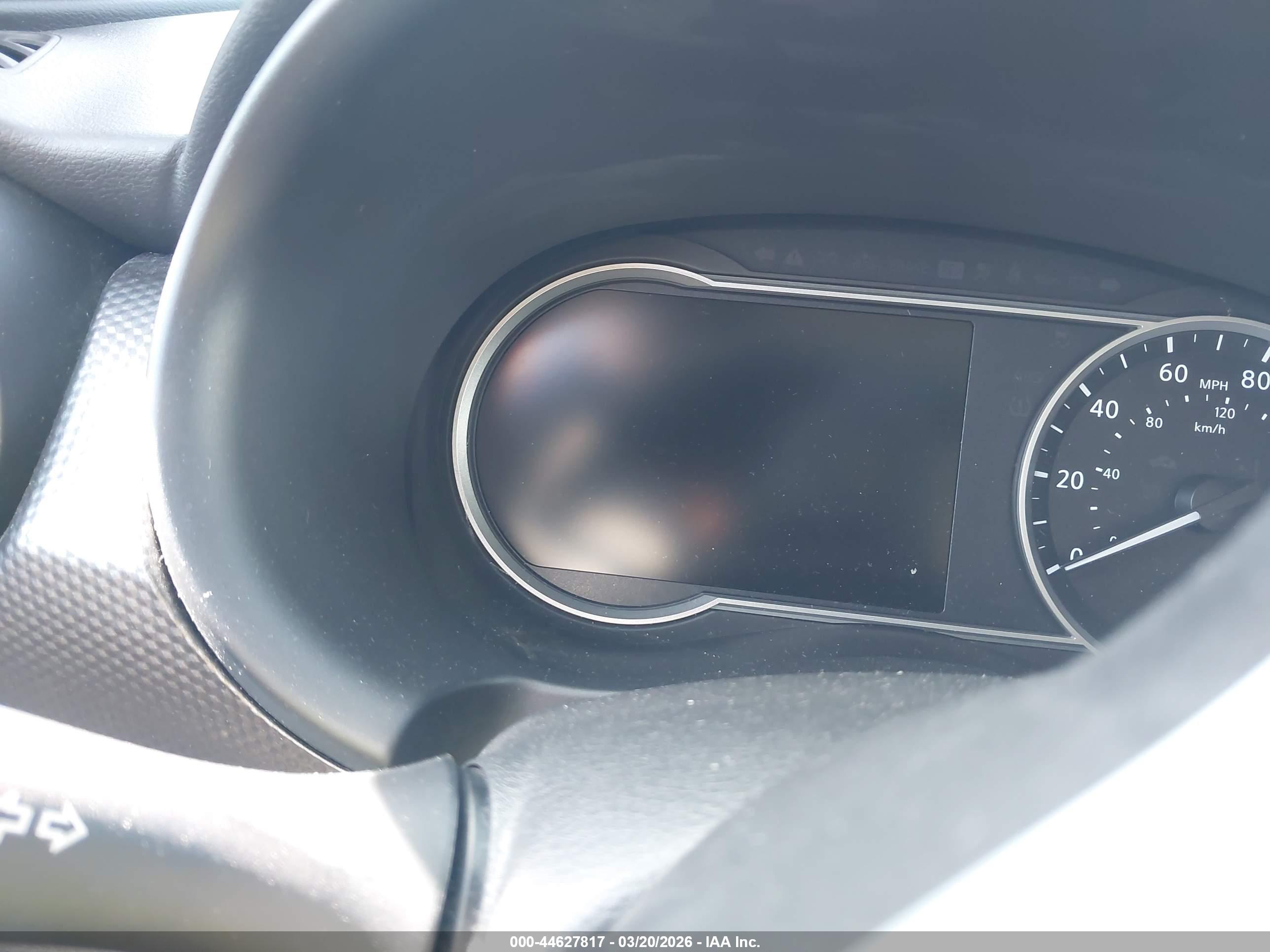NISSAN KICKS image 7