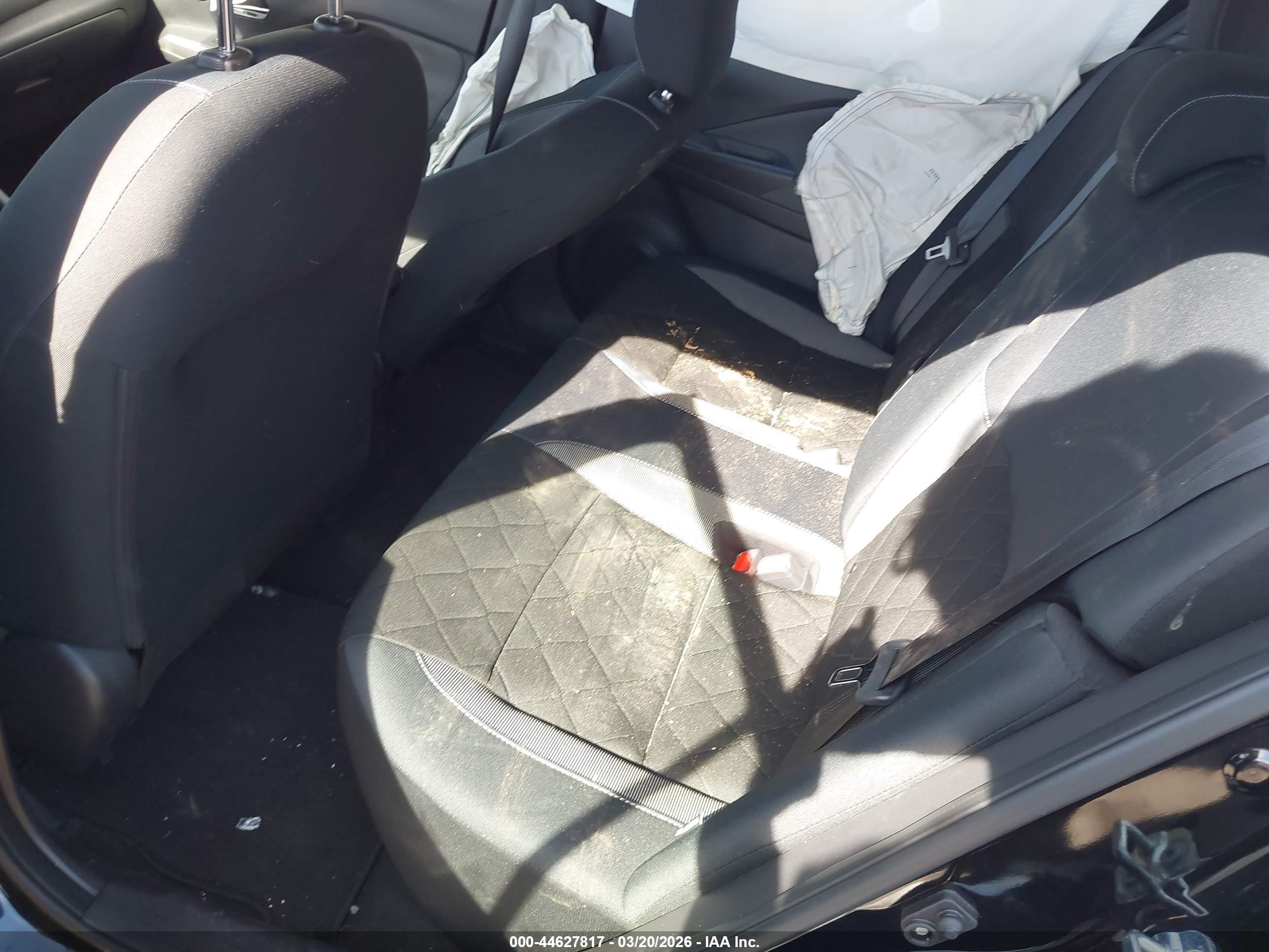 NISSAN KICKS image 8
