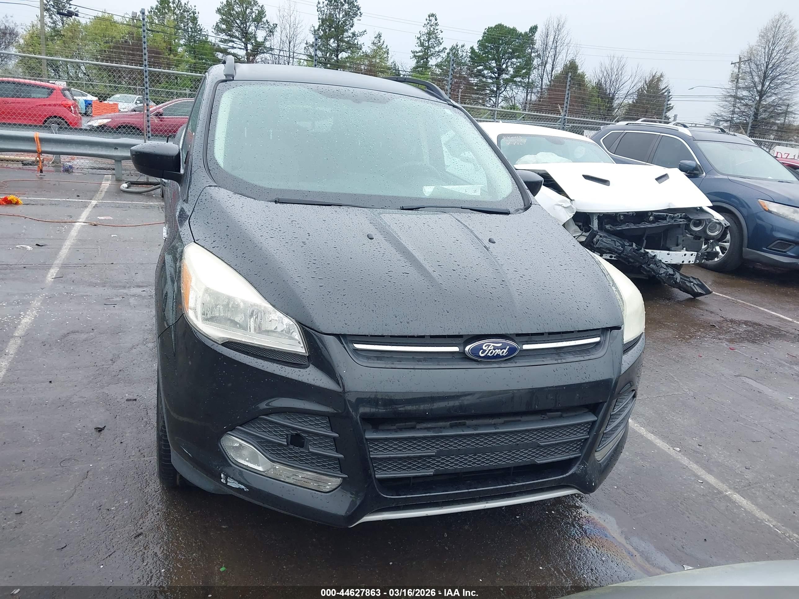 FORD ESCAPE image 6