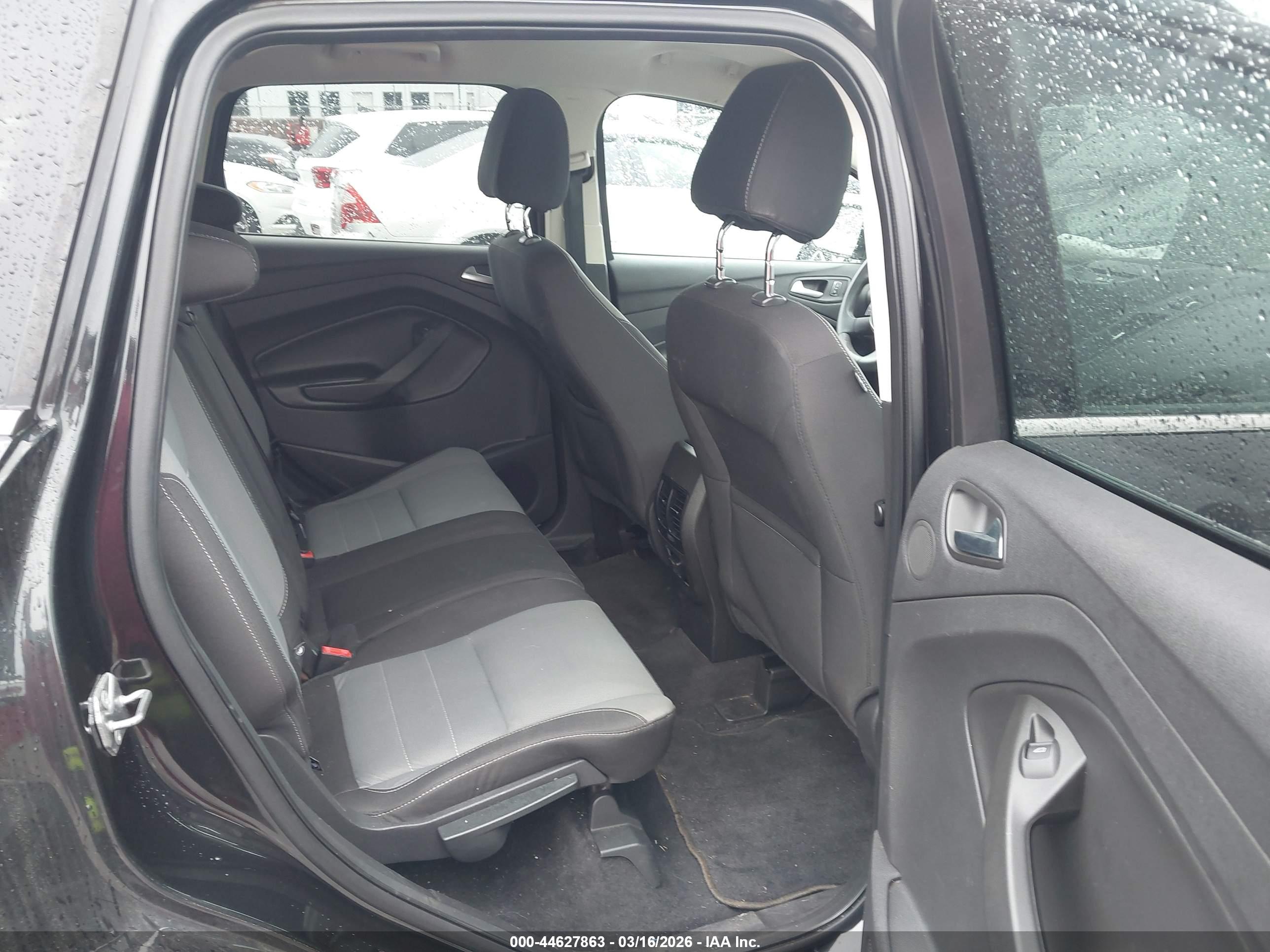 FORD ESCAPE image 8