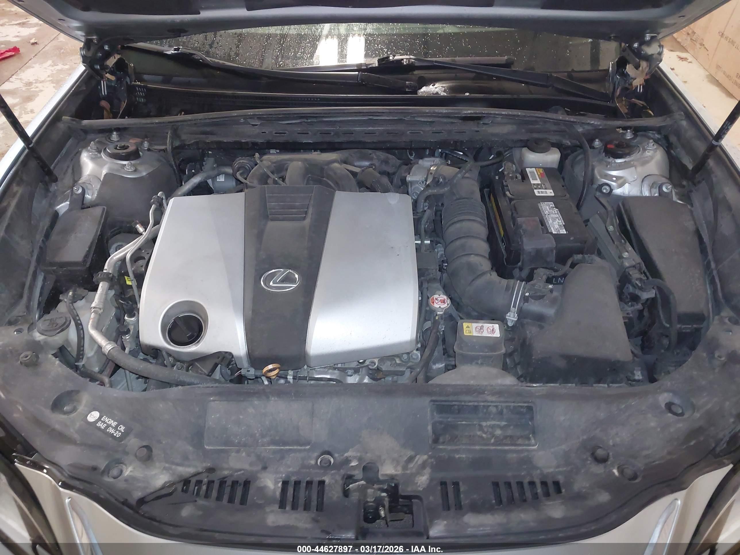 LEXUS ES image 10