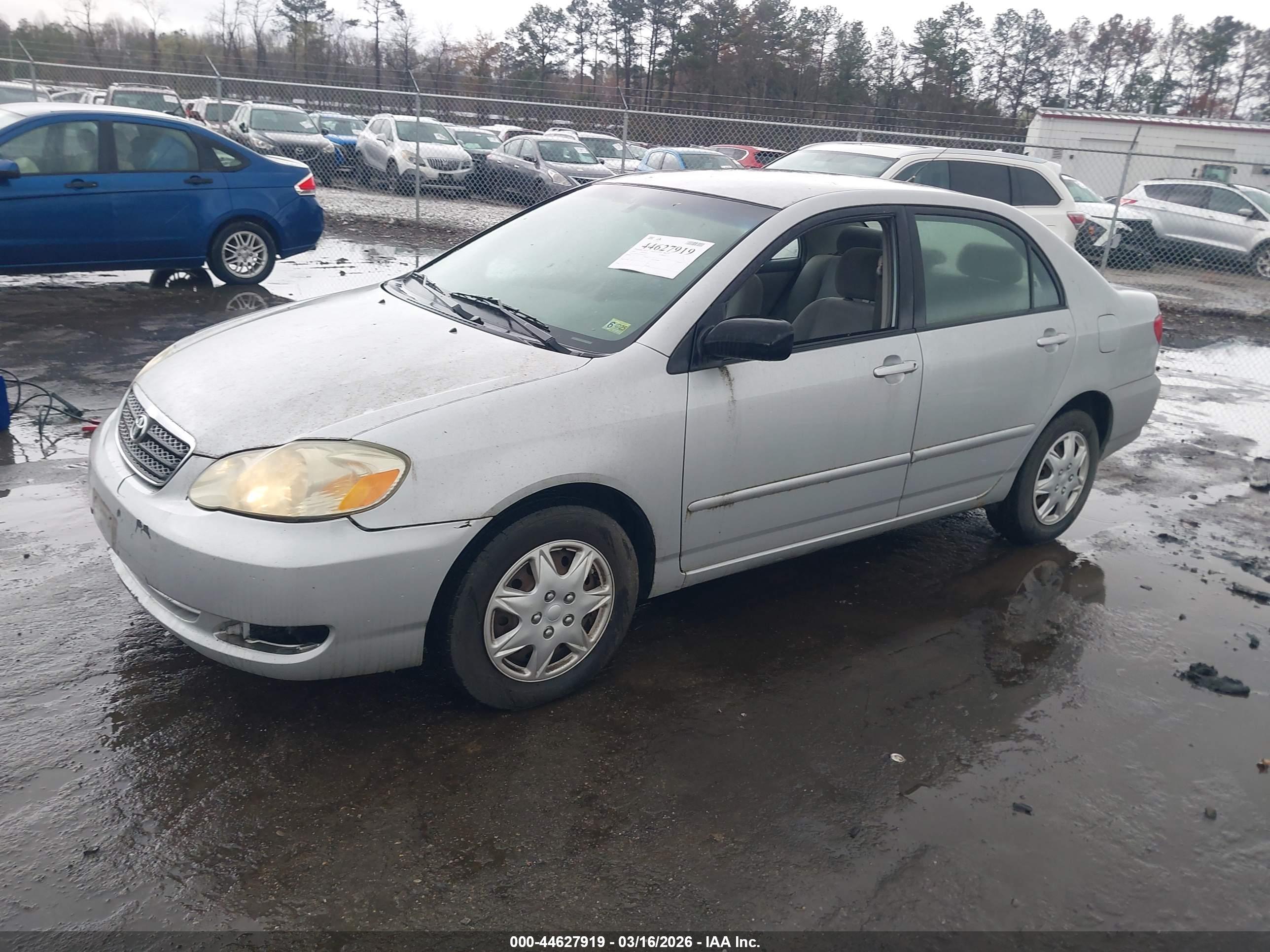 TOYOTA COROLLA image 2