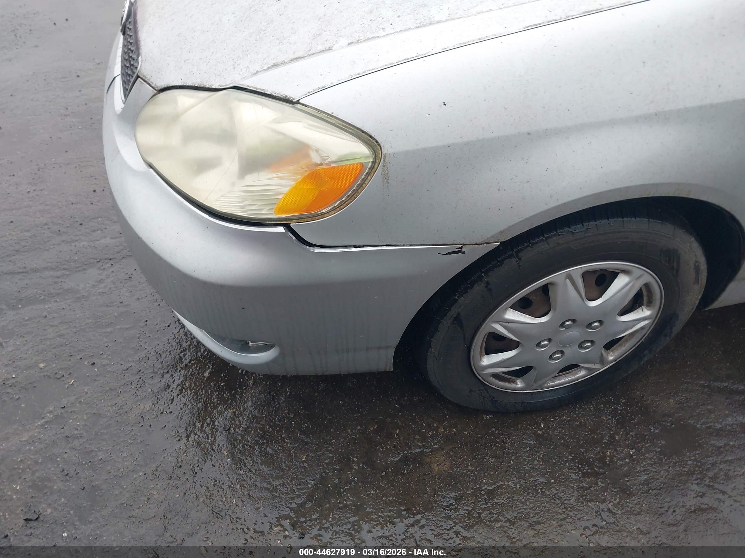 TOYOTA COROLLA image 6