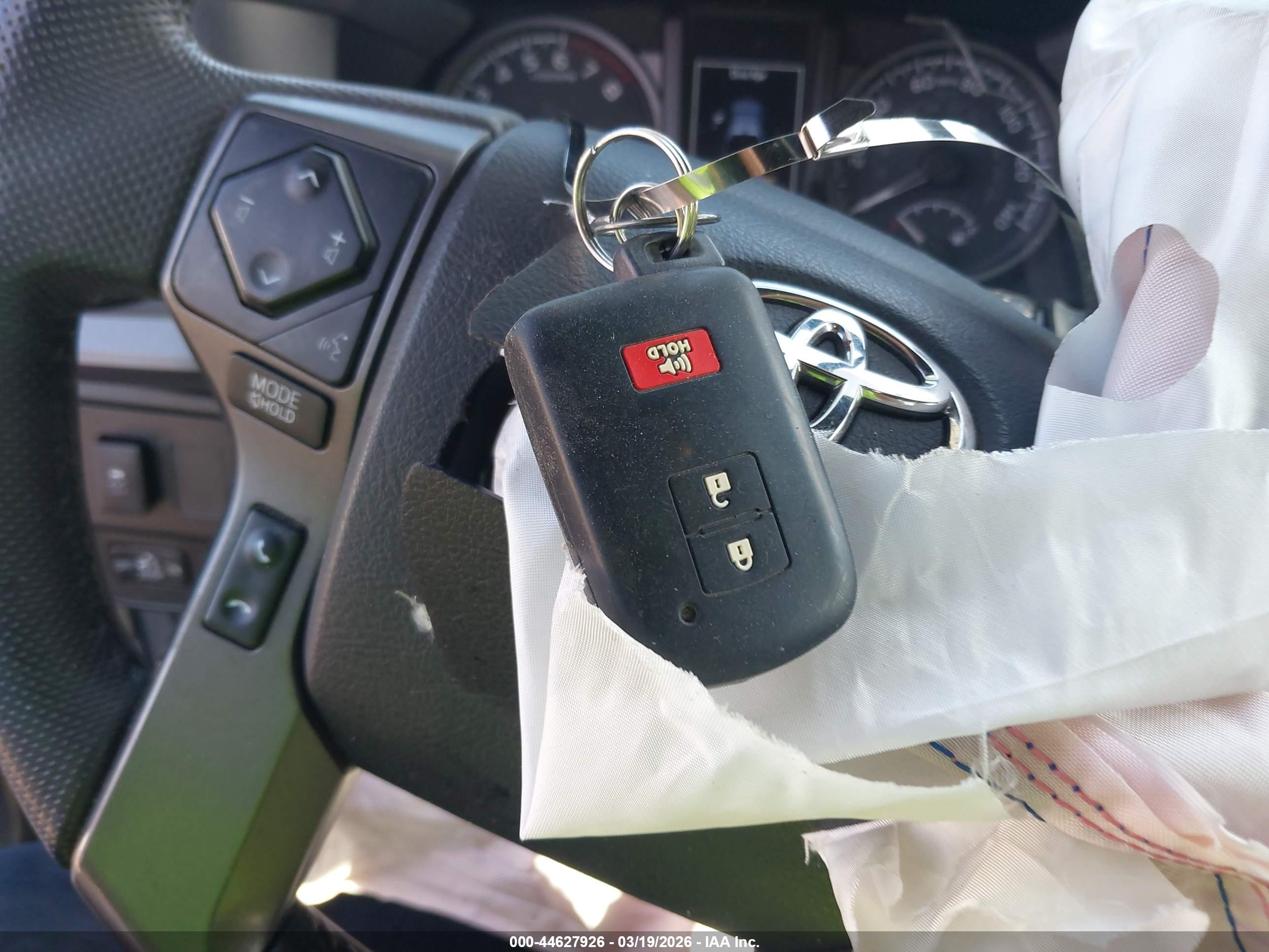 TOYOTA TACOMA image 11