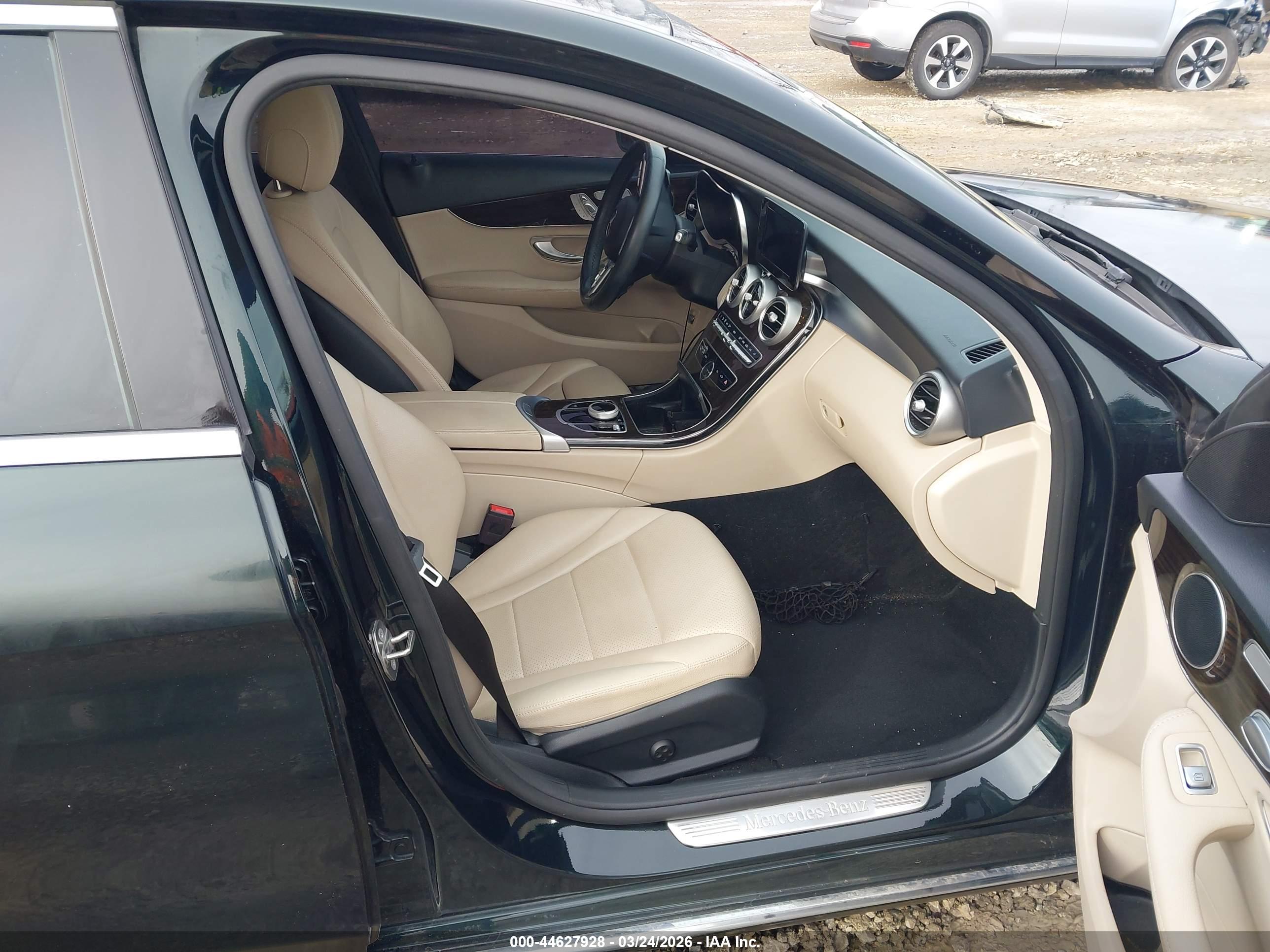 MERCEDES-BENZ C image 5