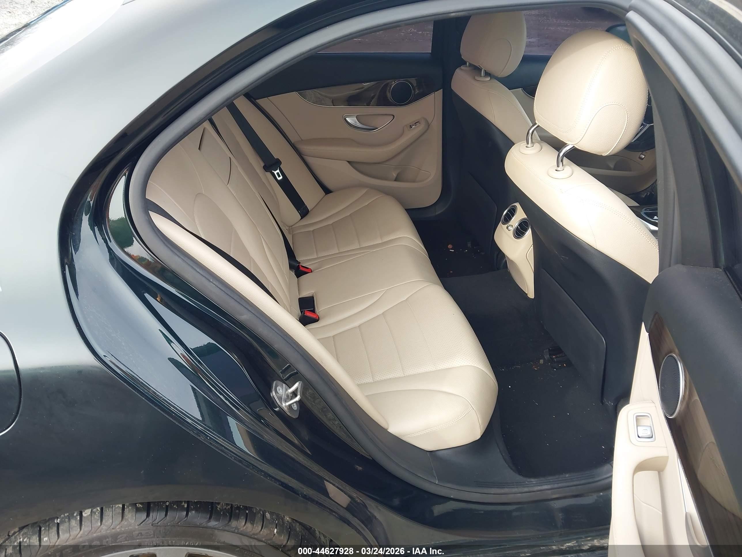 MERCEDES-BENZ C image 8