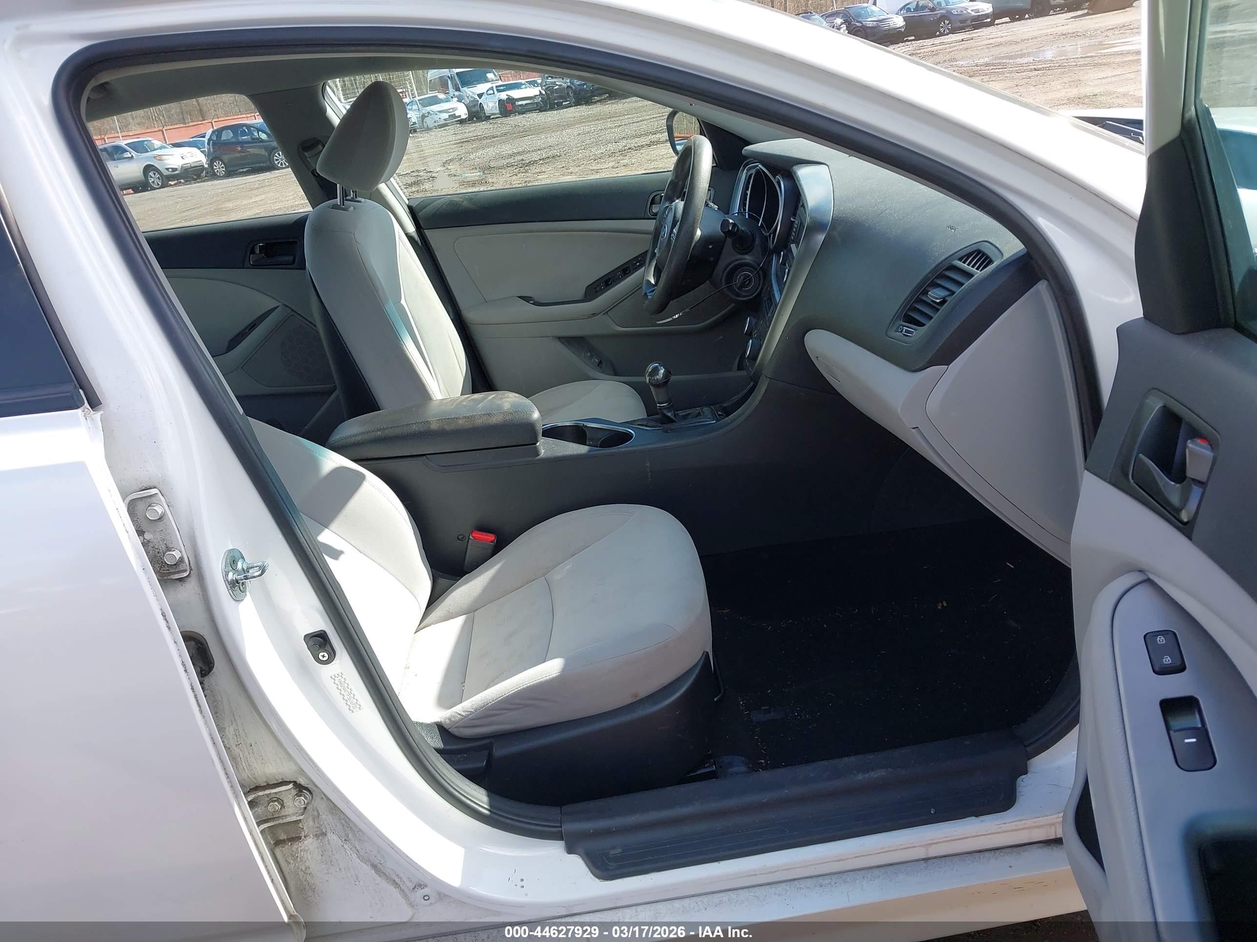 KIA OPTIMA image 5