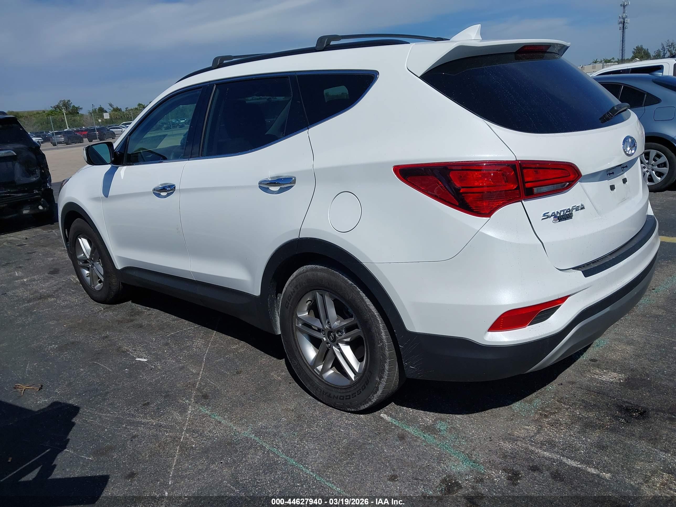 HYUNDAI SANTA image 3
