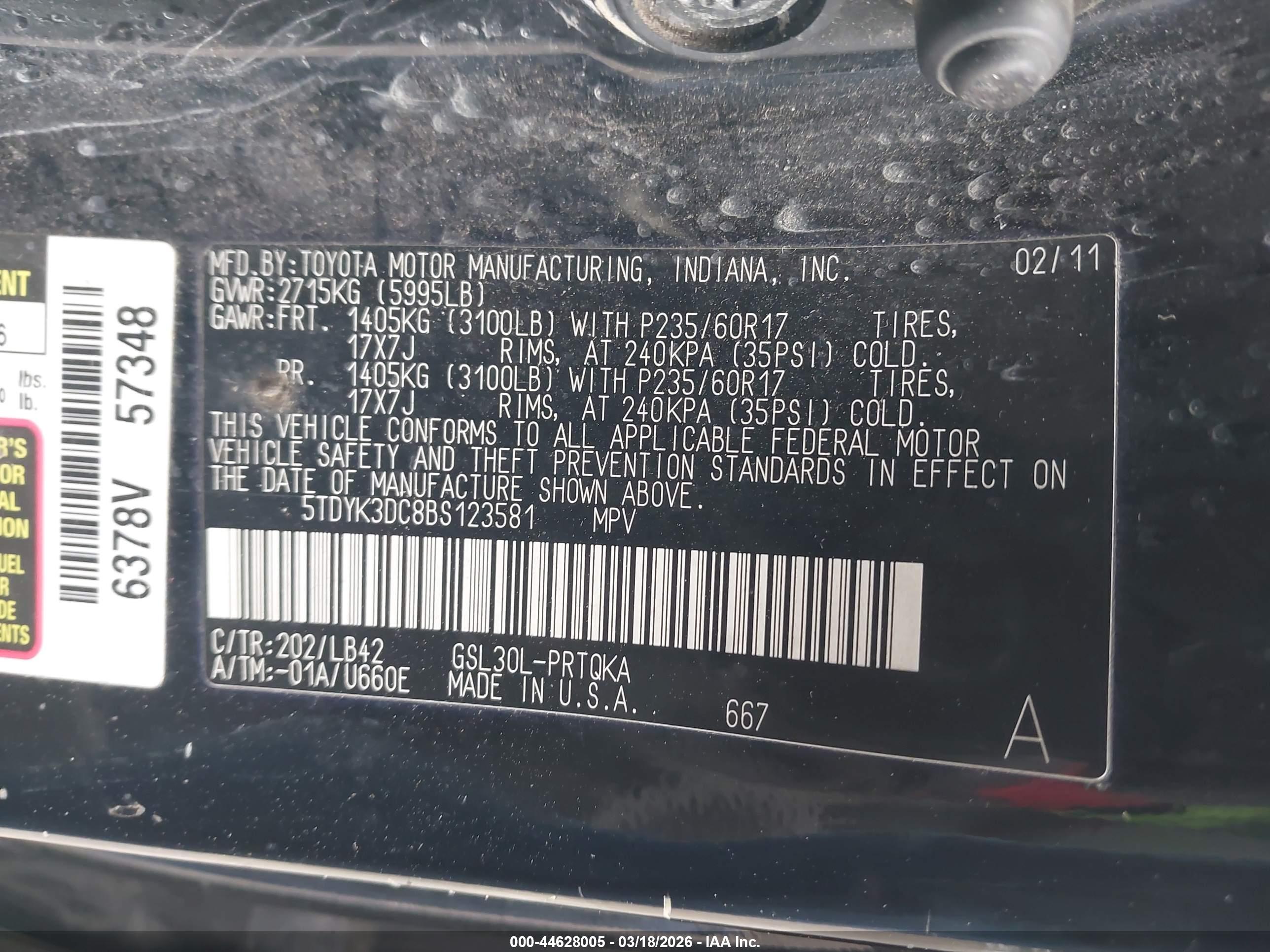 TOYOTA SIENNA image 9