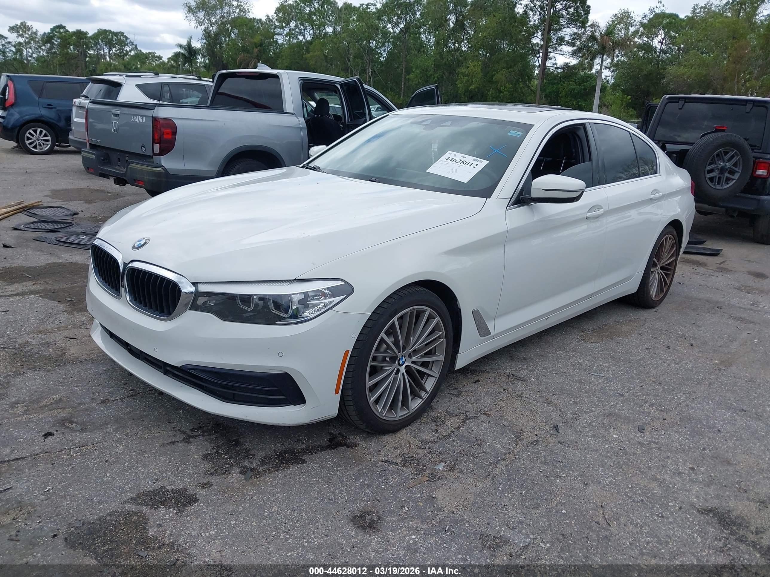 BMW 540I image 2