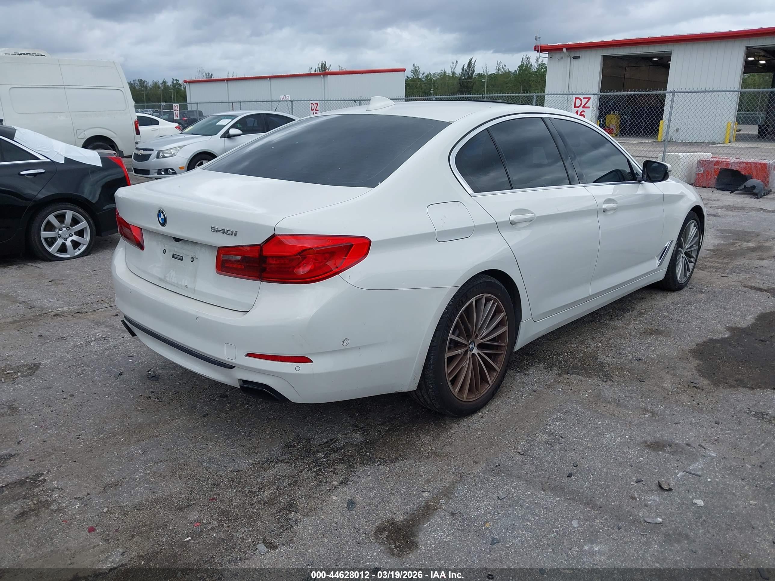 BMW 540I image 4