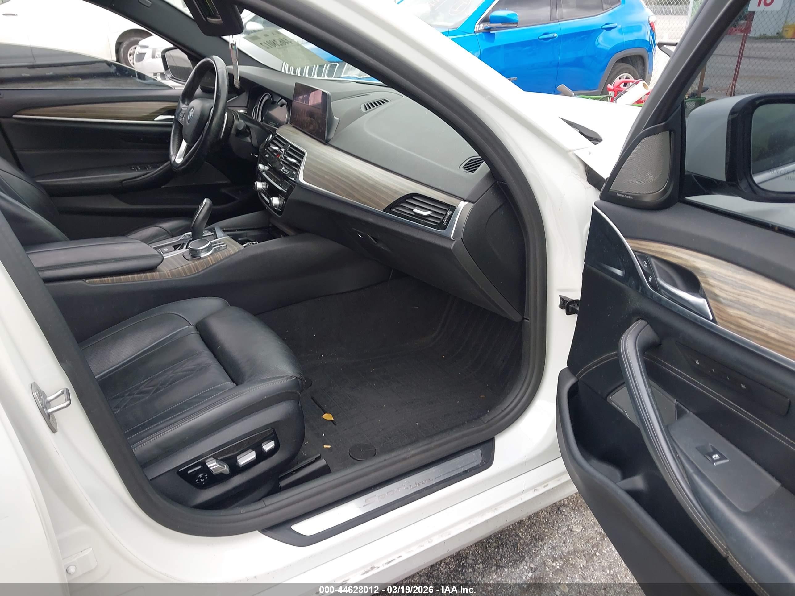 BMW 540I image 5