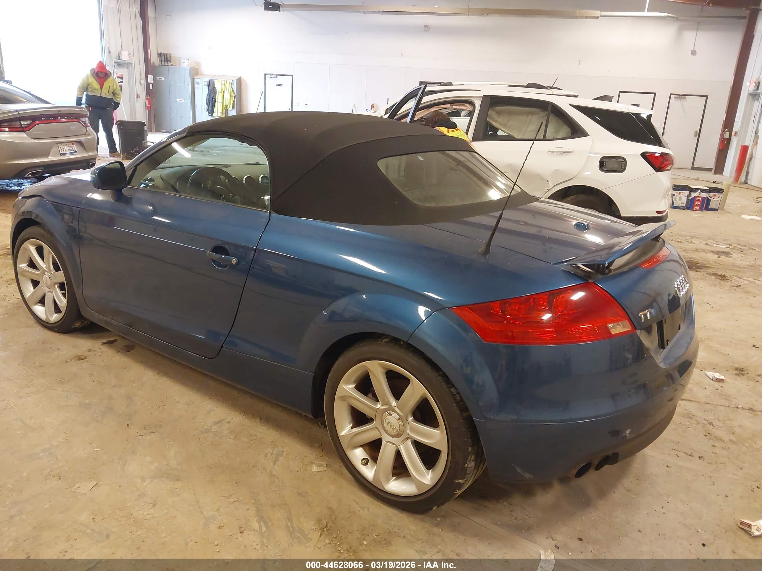 AUDI TT image 3