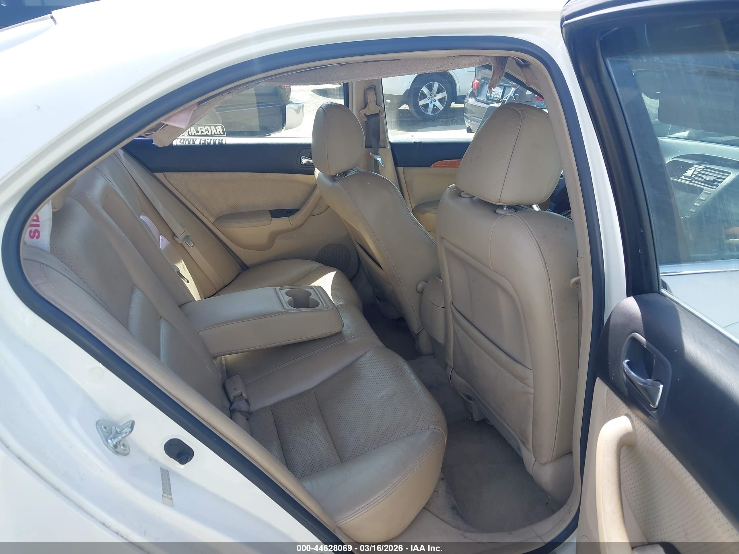 ACURA TSX image 8