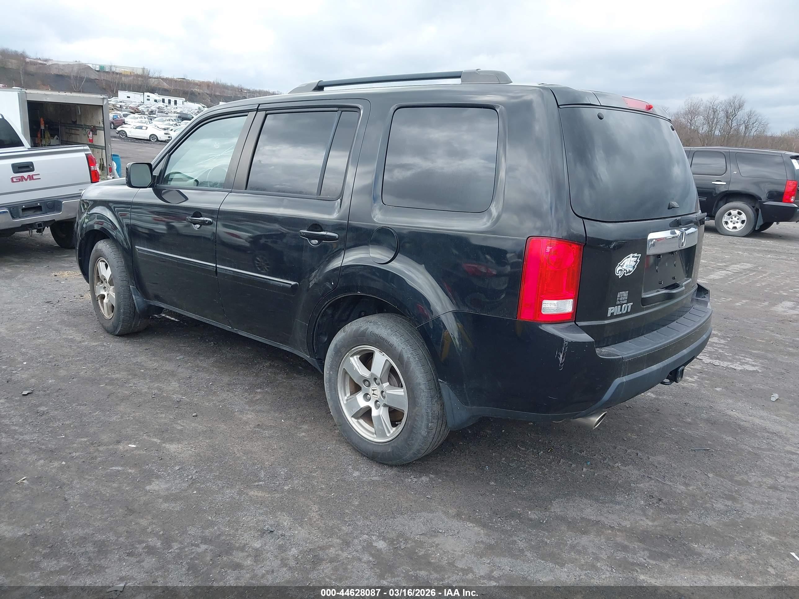 HONDA PILOT image 3
