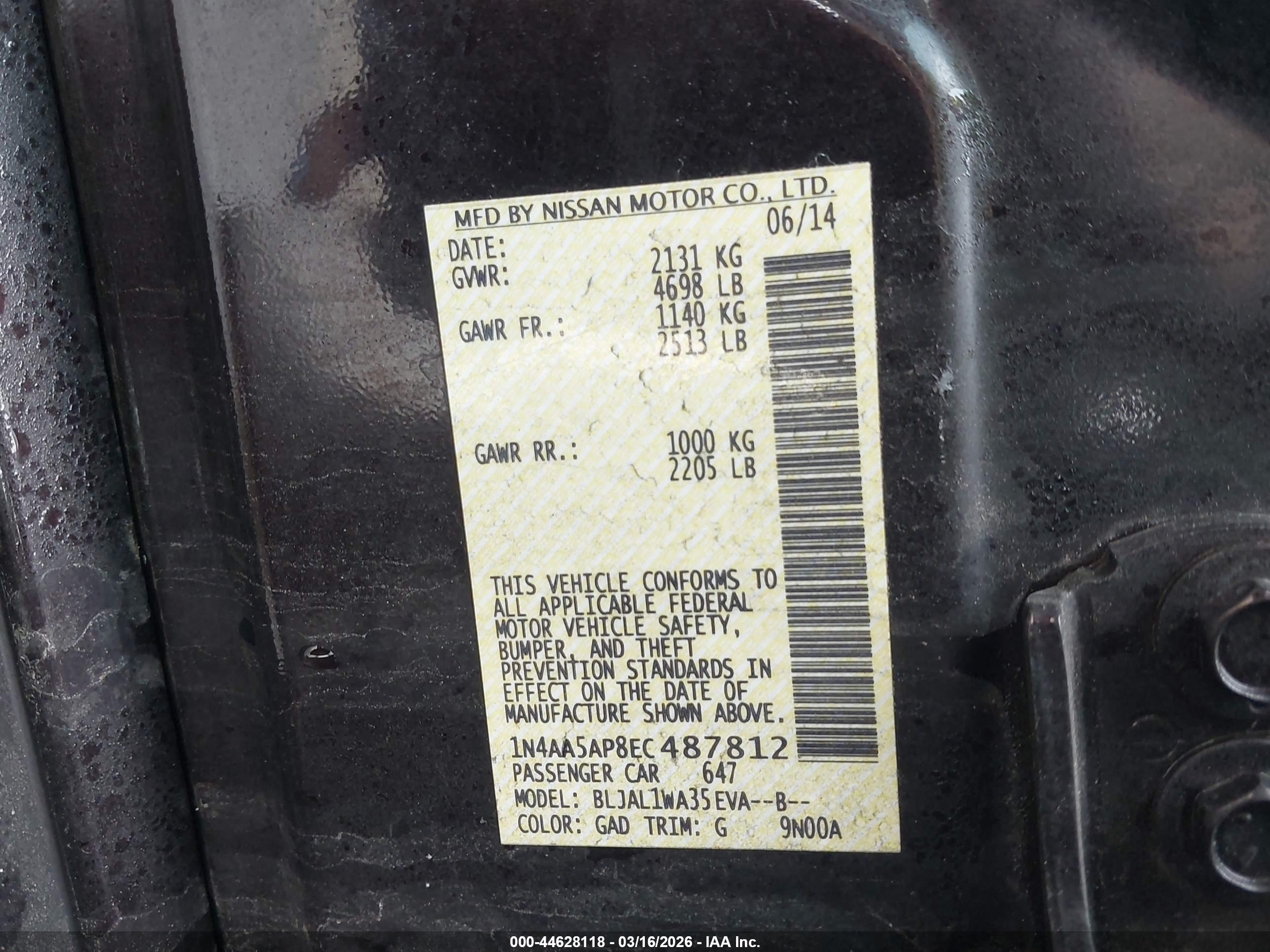 NISSAN MAXIMA image 9