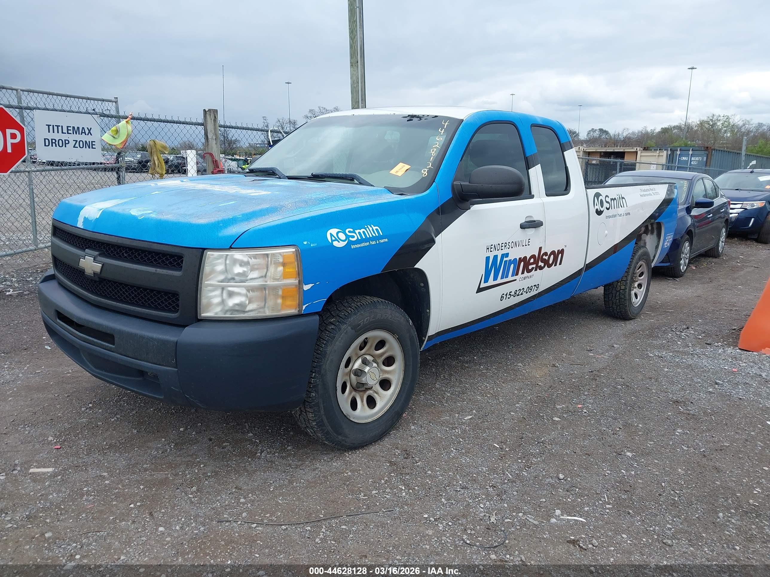 CHEVROLET SILVERADO image 2