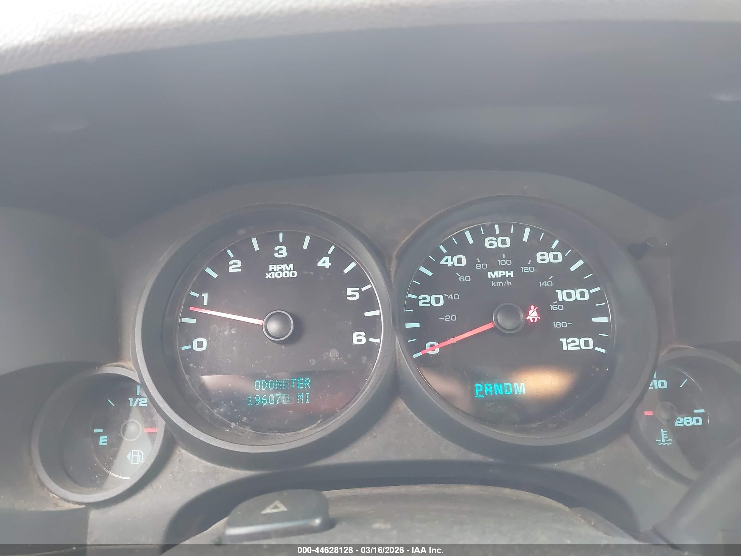 CHEVROLET SILVERADO image 7